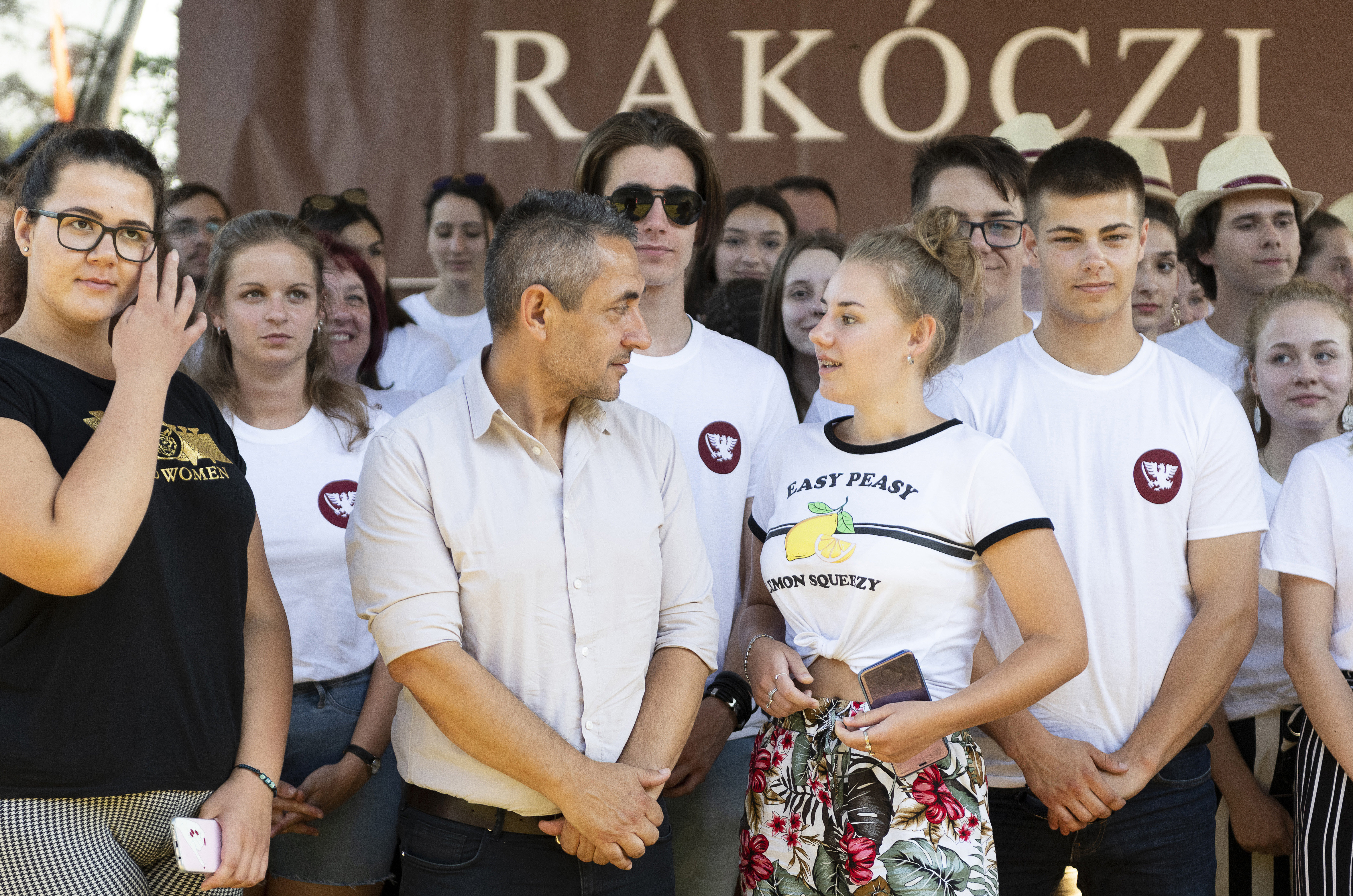 Találtak két fertőzöttet, haza kellett küldeni a gyerekeket a a Kárpát-medencei Középiskolások Táborából