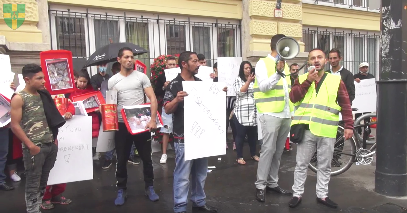 Vidéki tüntetők vonultak fel Pikó András ellen a józsefvárosi állapotok miatt
