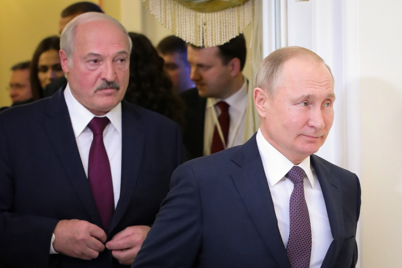 Putyin szavatolja Fehéroroszország biztonságát