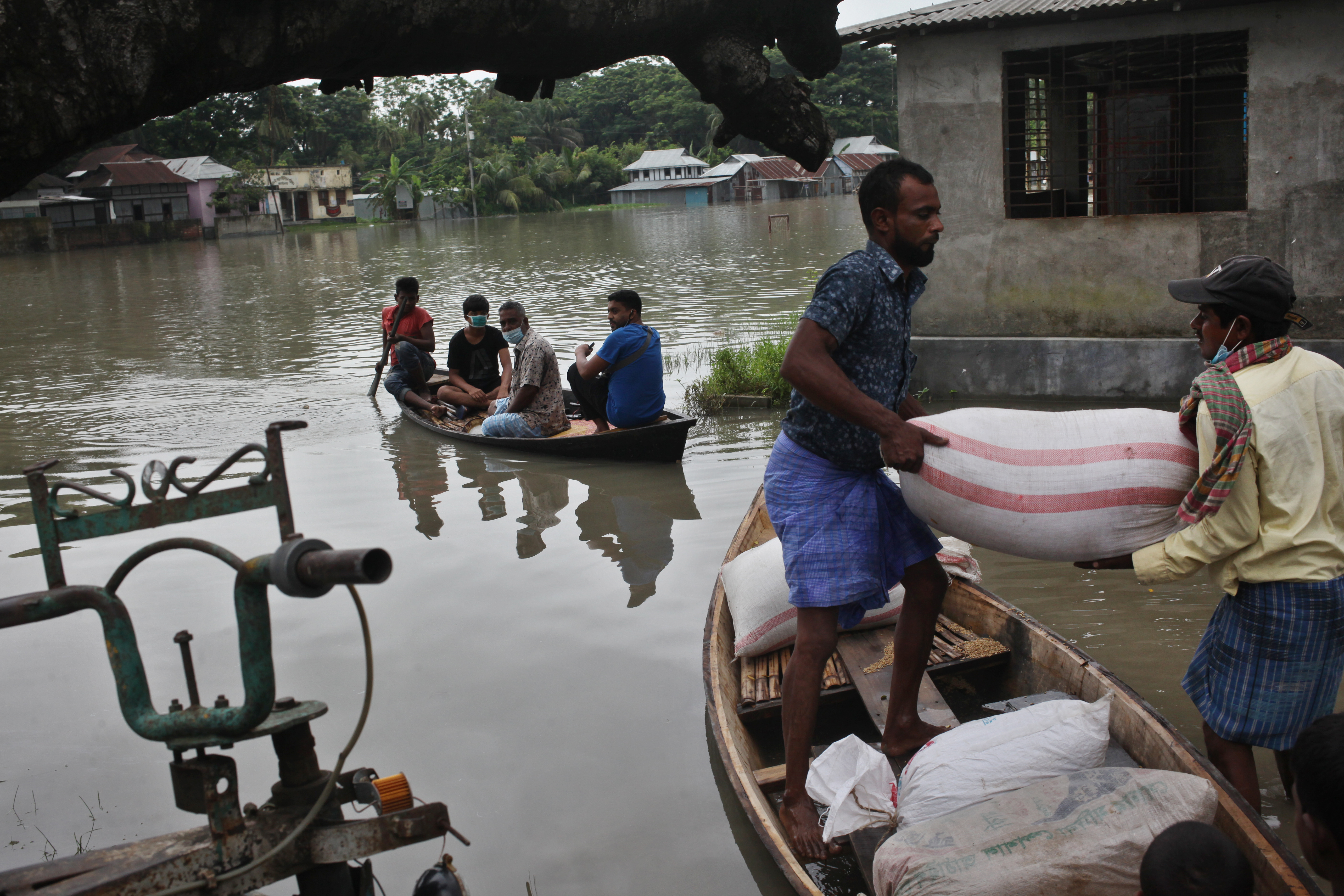 Banglades negyede víz alá került