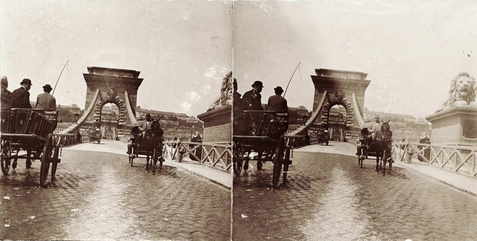 1894-ben még kényelmesen elfértek a hídon a tipikus járművek