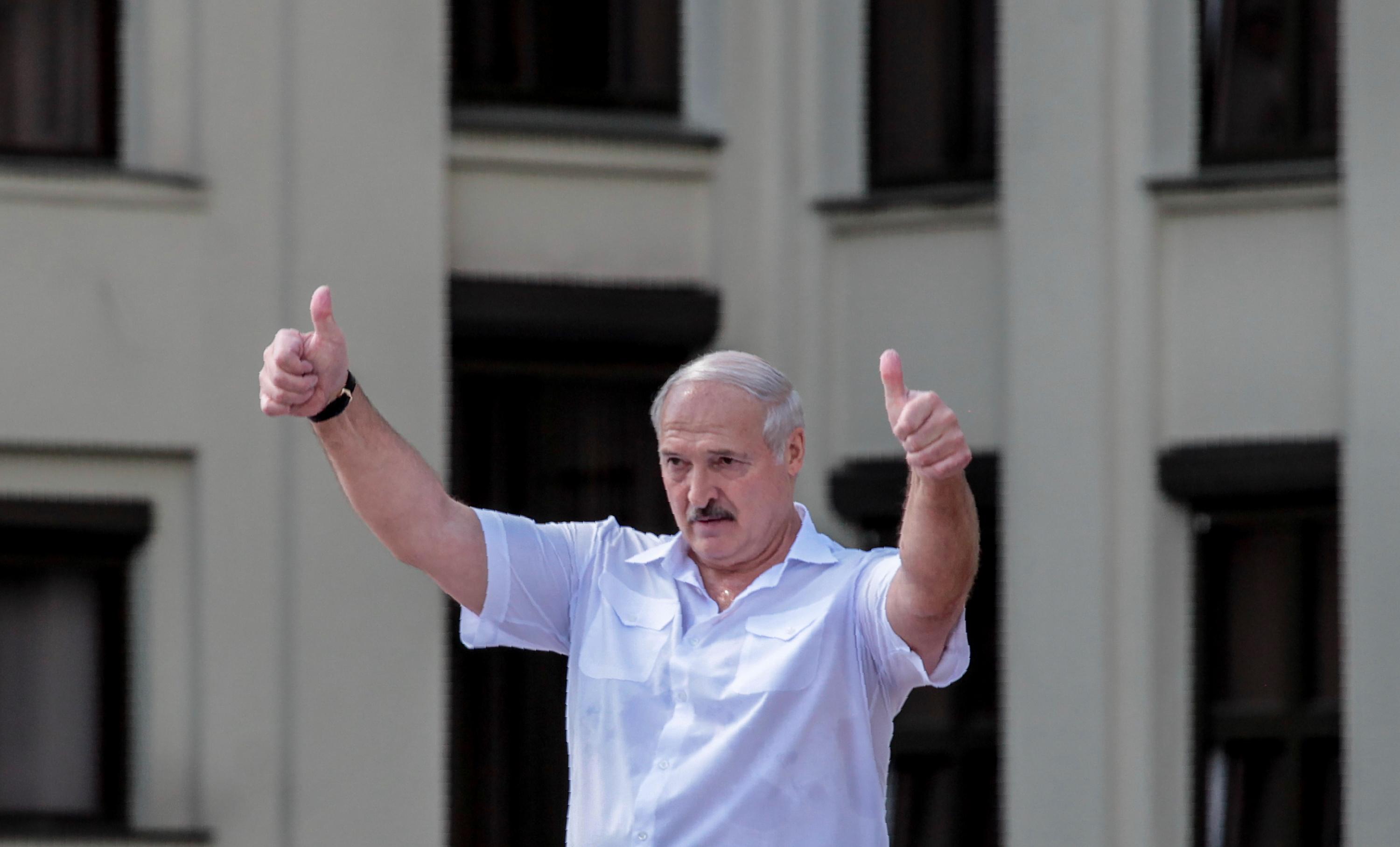 Lukasenko: Kiirtjuk a söpredéket, akiket önök Nyugatról finanszíroznak
