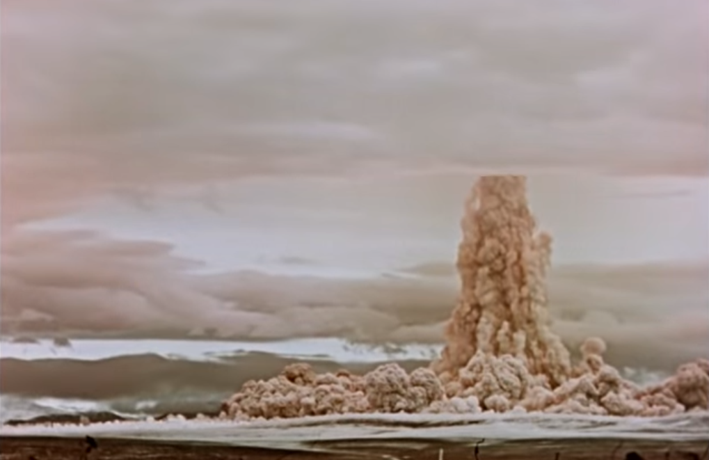 Kiadták a valaha épített legerősebb nukleáris fegyver, a Cár-bomba felrobbantásáról készült felvételeket