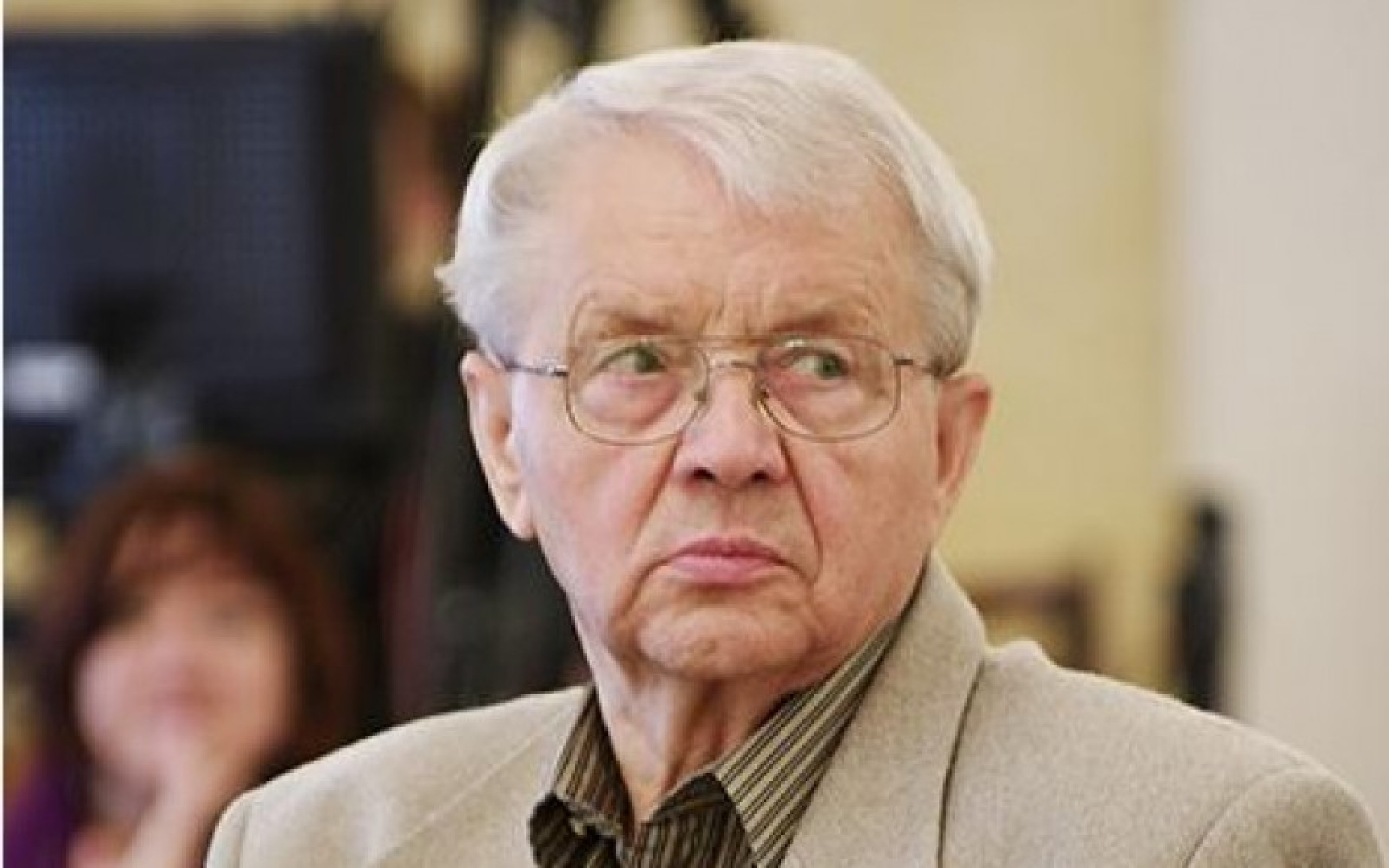 Meghalt Bertók László