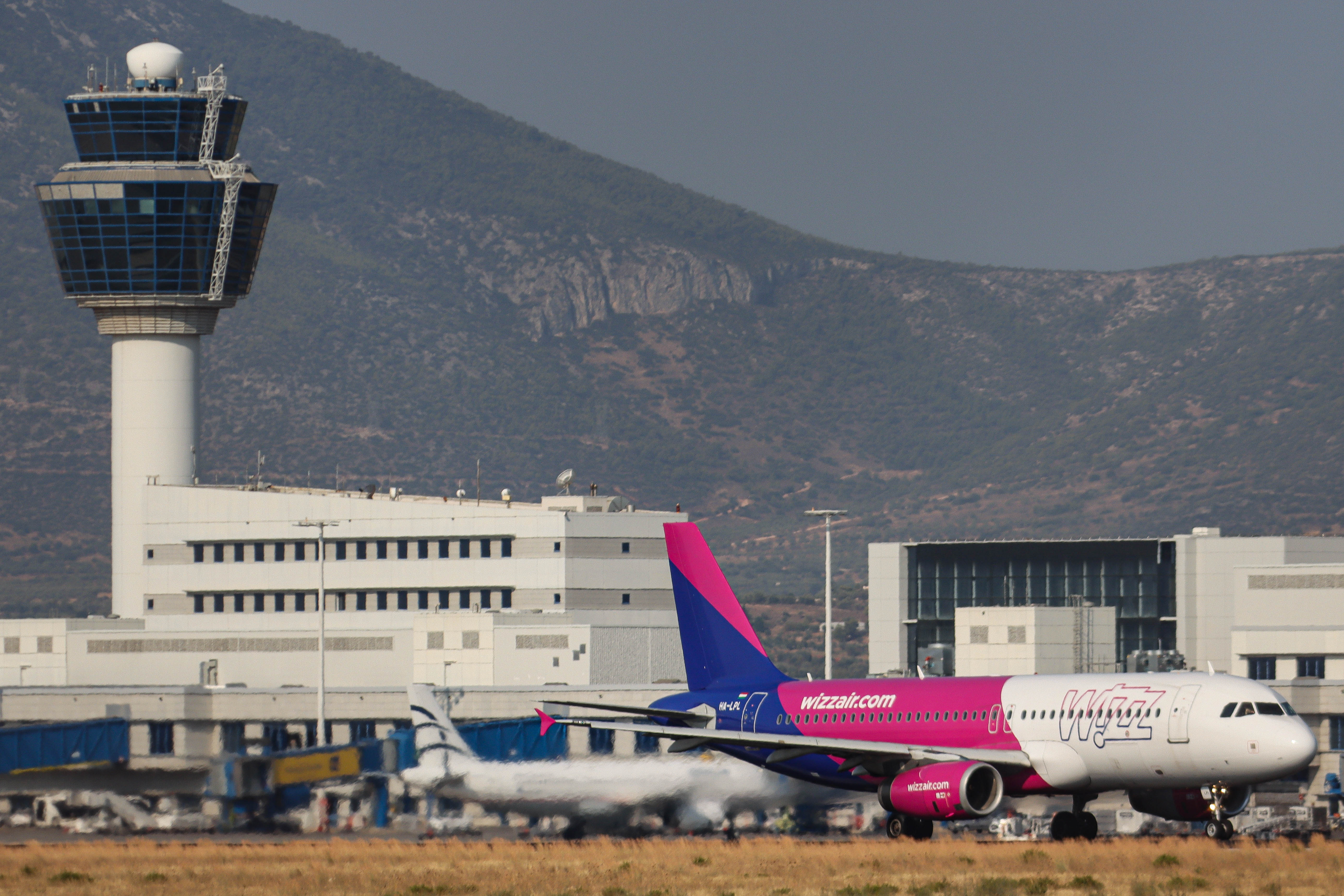 A Wizz Air felfüggeszti a Moldovába tartó járatait