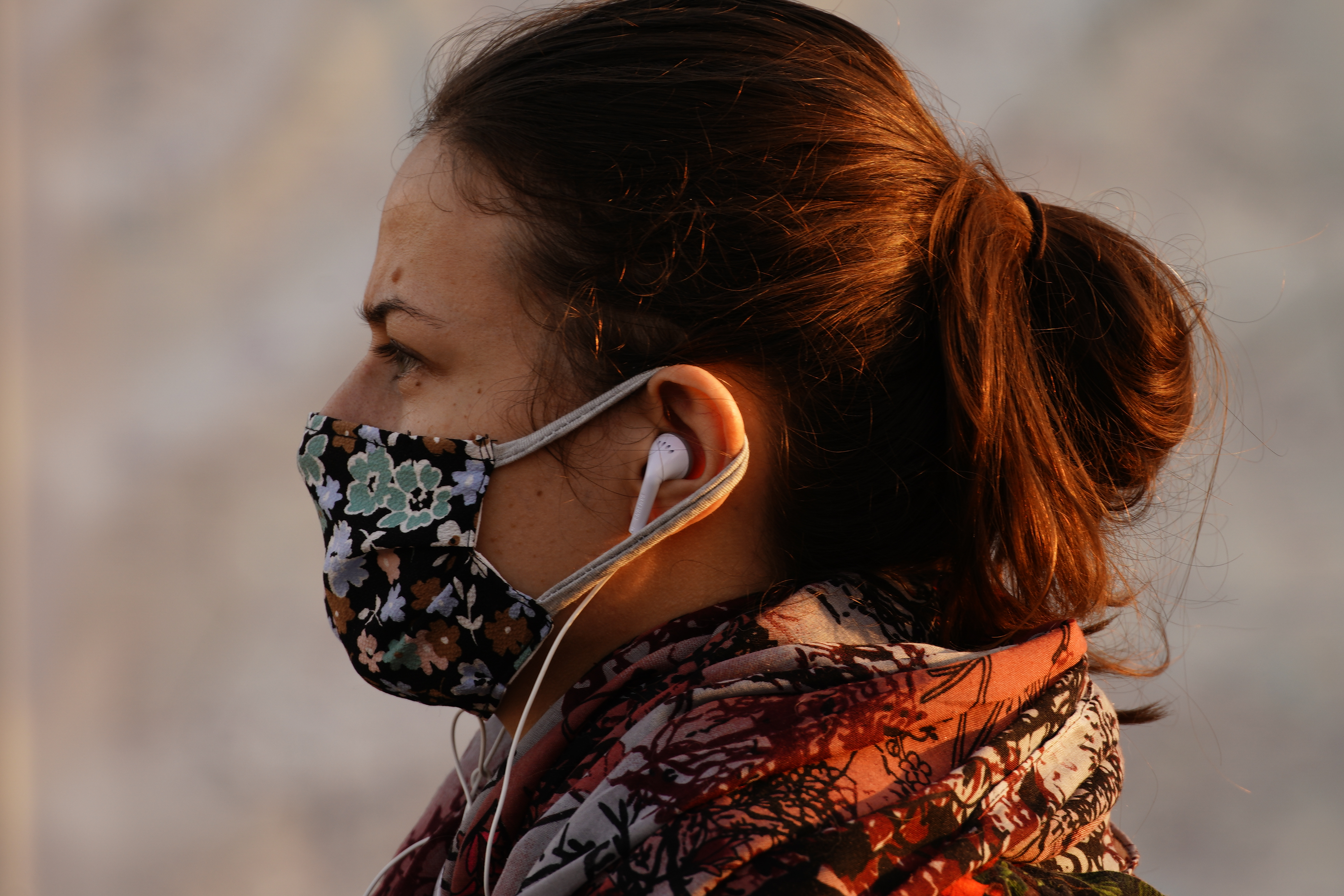 A CDC eldöntötte: a maszk a viselőt és a környezetét is védi a vírustól