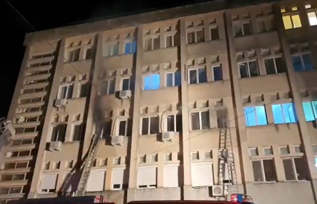 Tűz ütött ki egy román kórház intenzív osztályán, tízen meghaltak