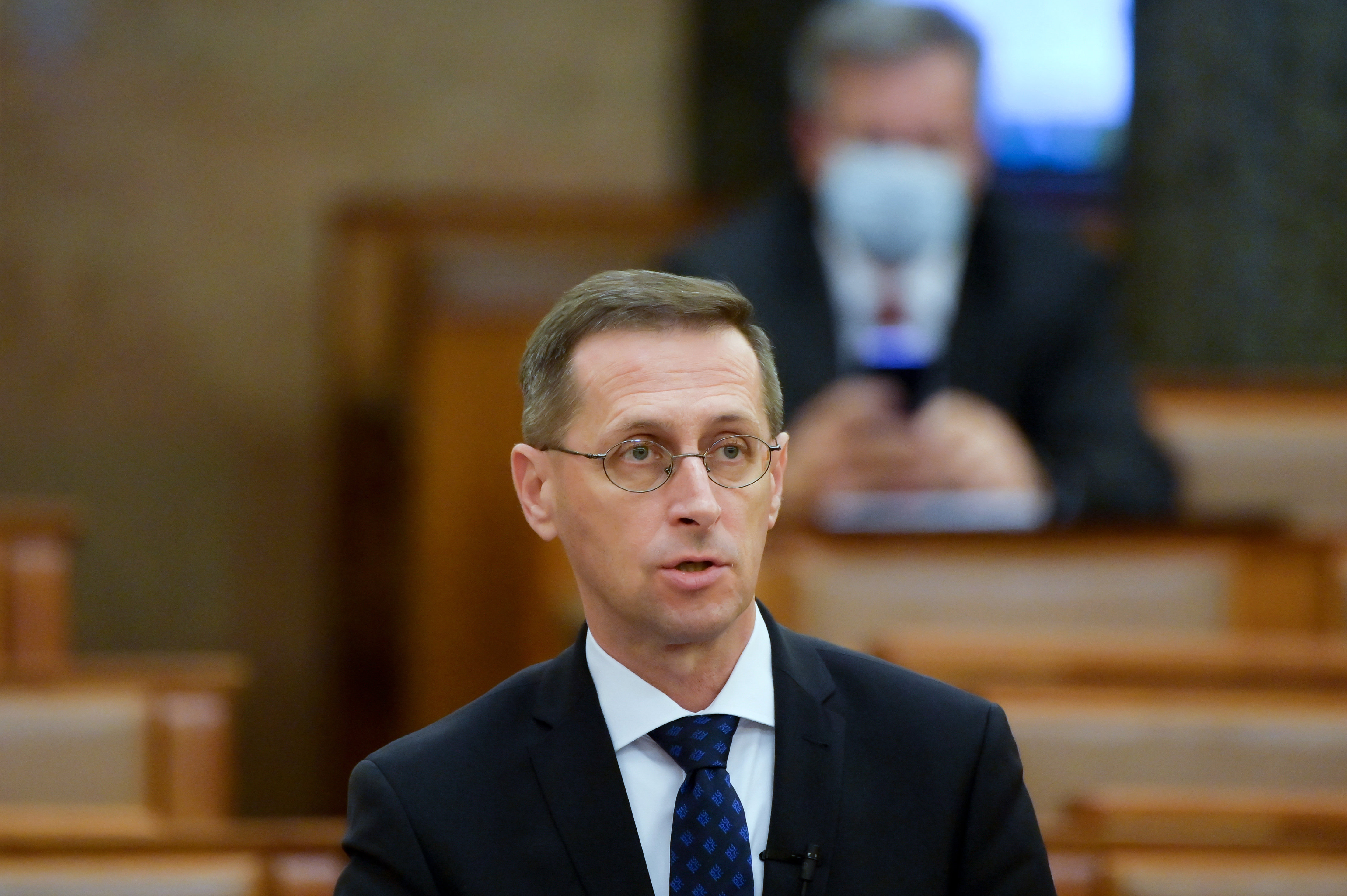 Varga Mihály: A kormány a jelenlegi formájában nem támogatja globális minimumadót