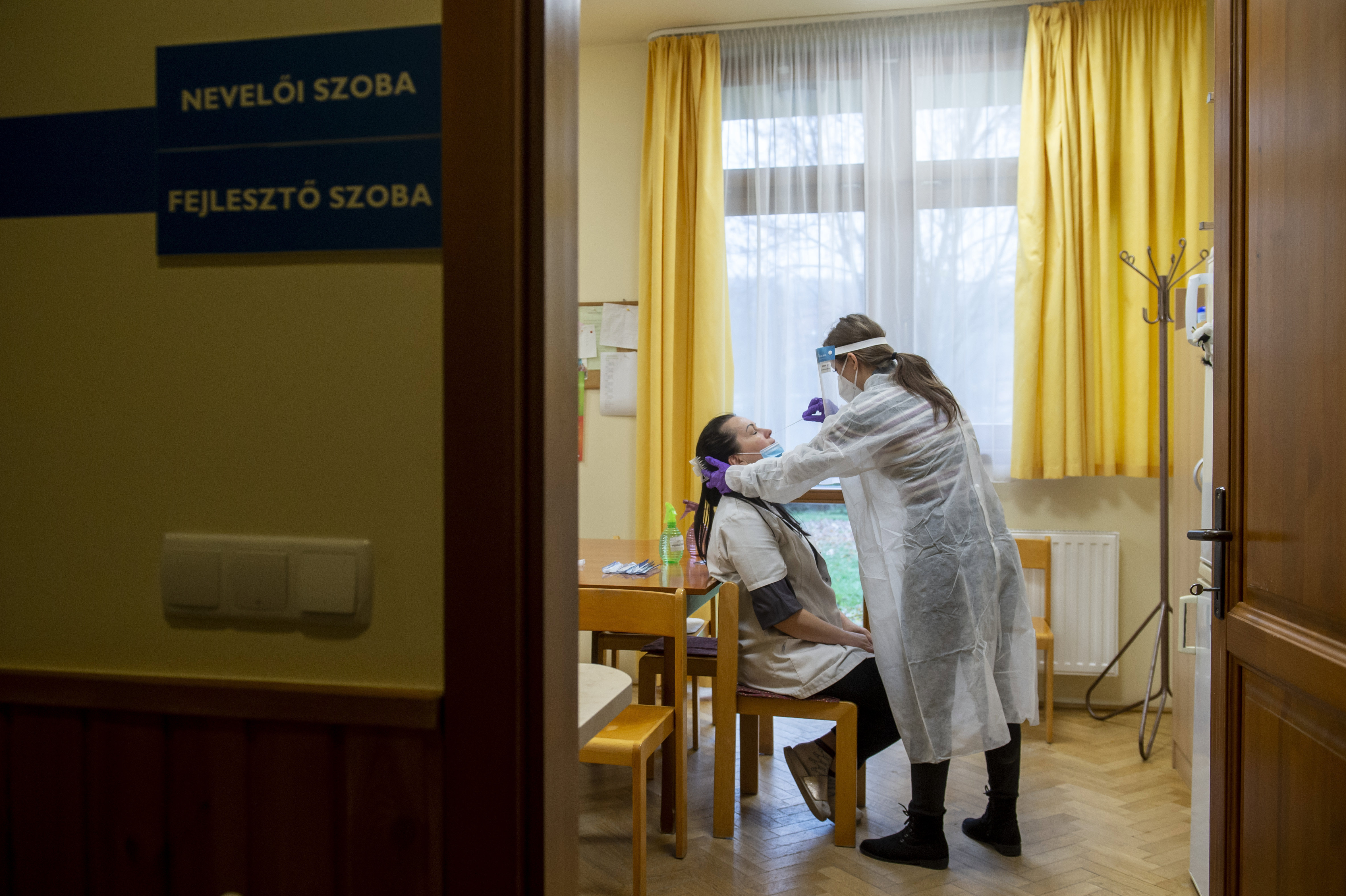 Post-Covid szakambulanciákat hoz létre a Debreceni Egyetem Klinikai Központja