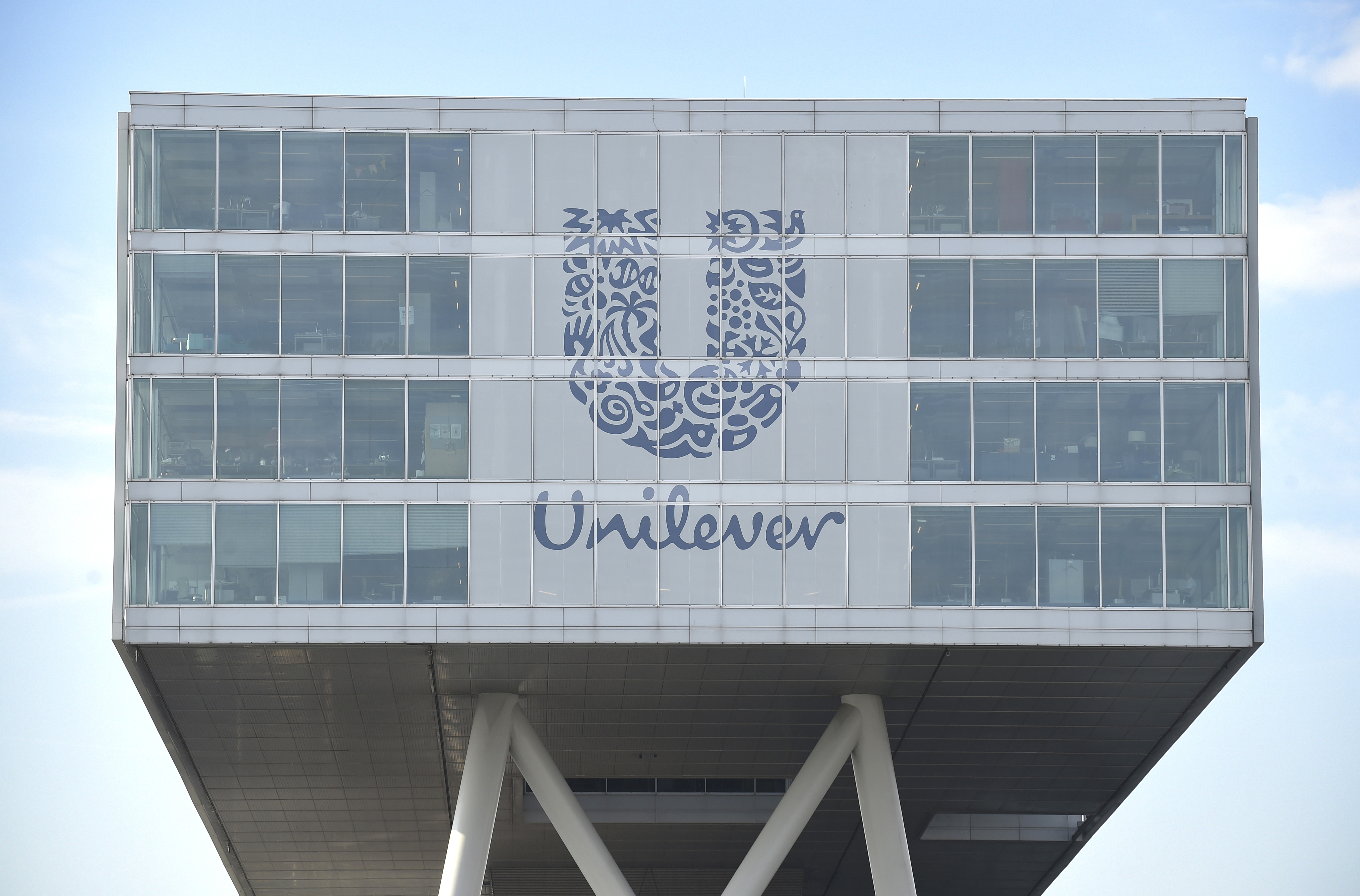 Ukrajnában épít új tusfürdőgyárat az Unilever