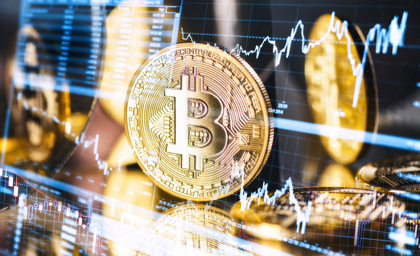 Tőzsdére mehetnek egyes bitcoinos befektetések, nagyot drágult a kriptovaluta az elmúlt napokban