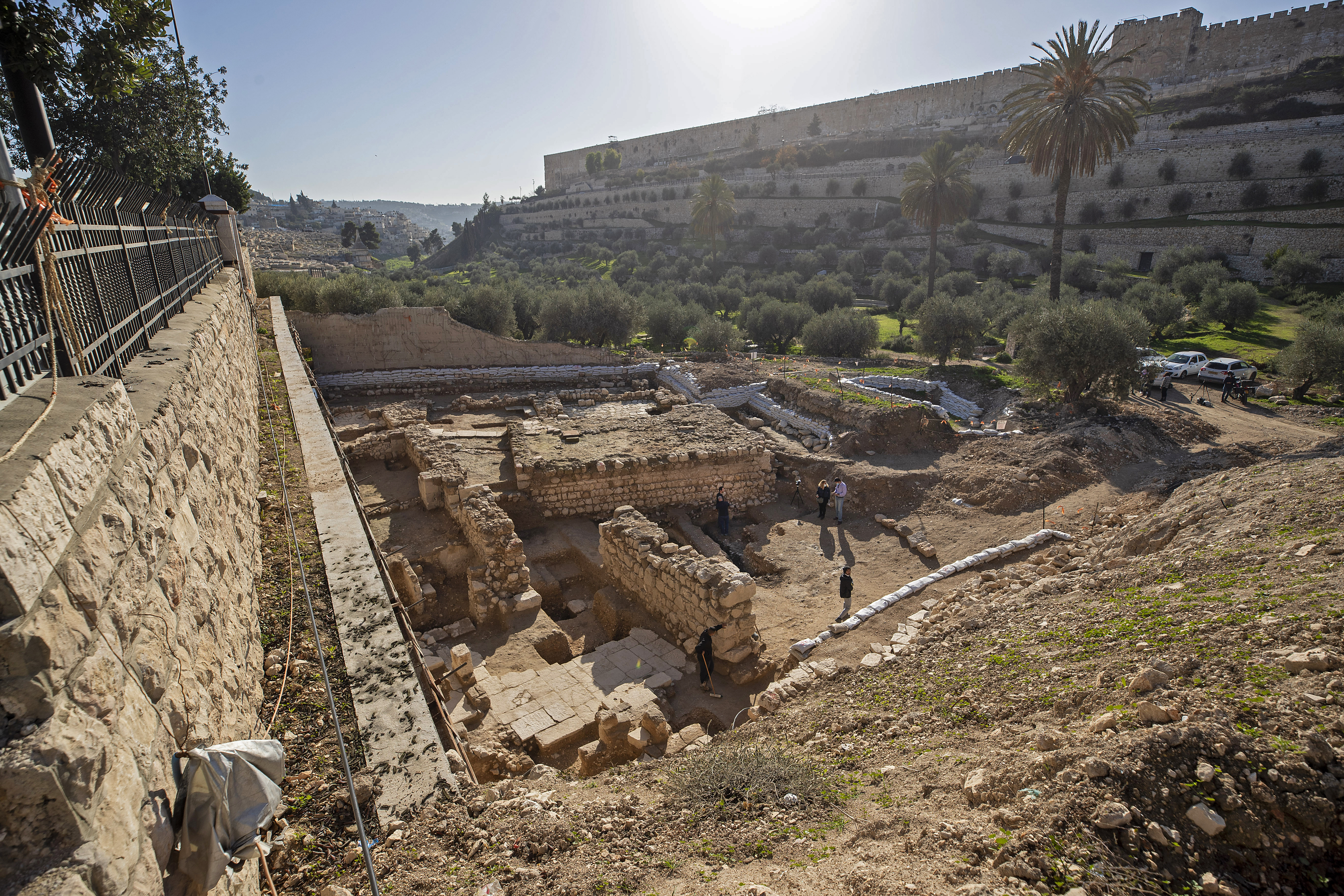 Ősi rituális fürdő maradványaira bukkantak az izraeli Gecsemáné-kertben