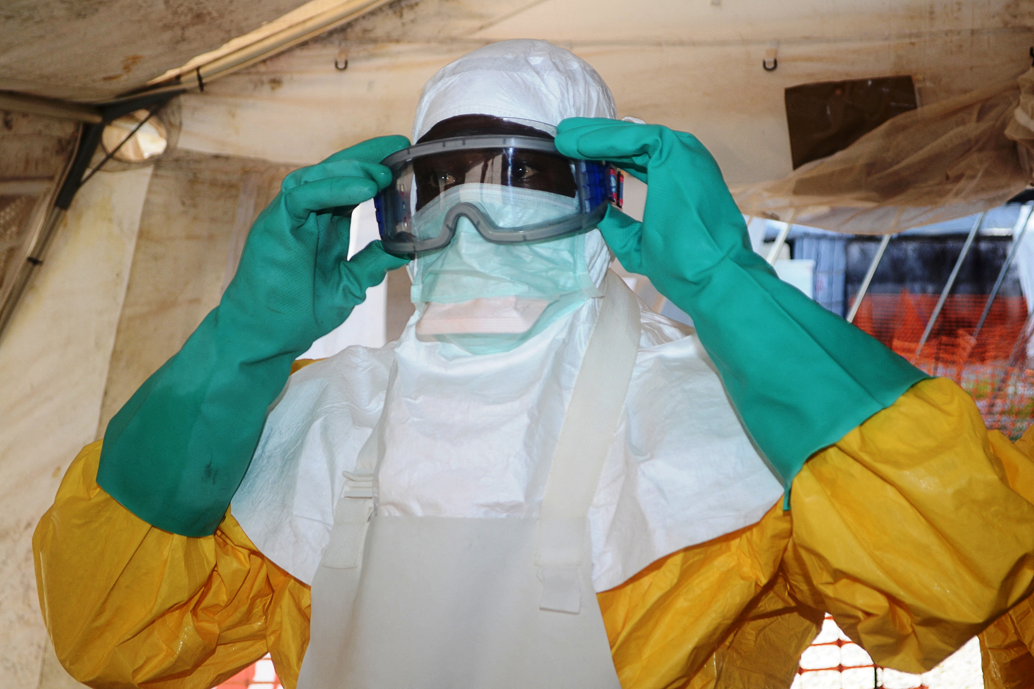 A WHO szerint akár kilenc hónapba is telhet az ebola elleni védőoltás kifejlesztése