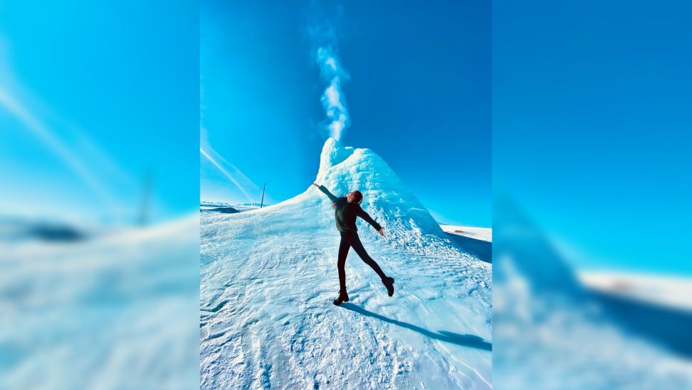 13 méter magas jégvulkán nőtt Kazahsztánban