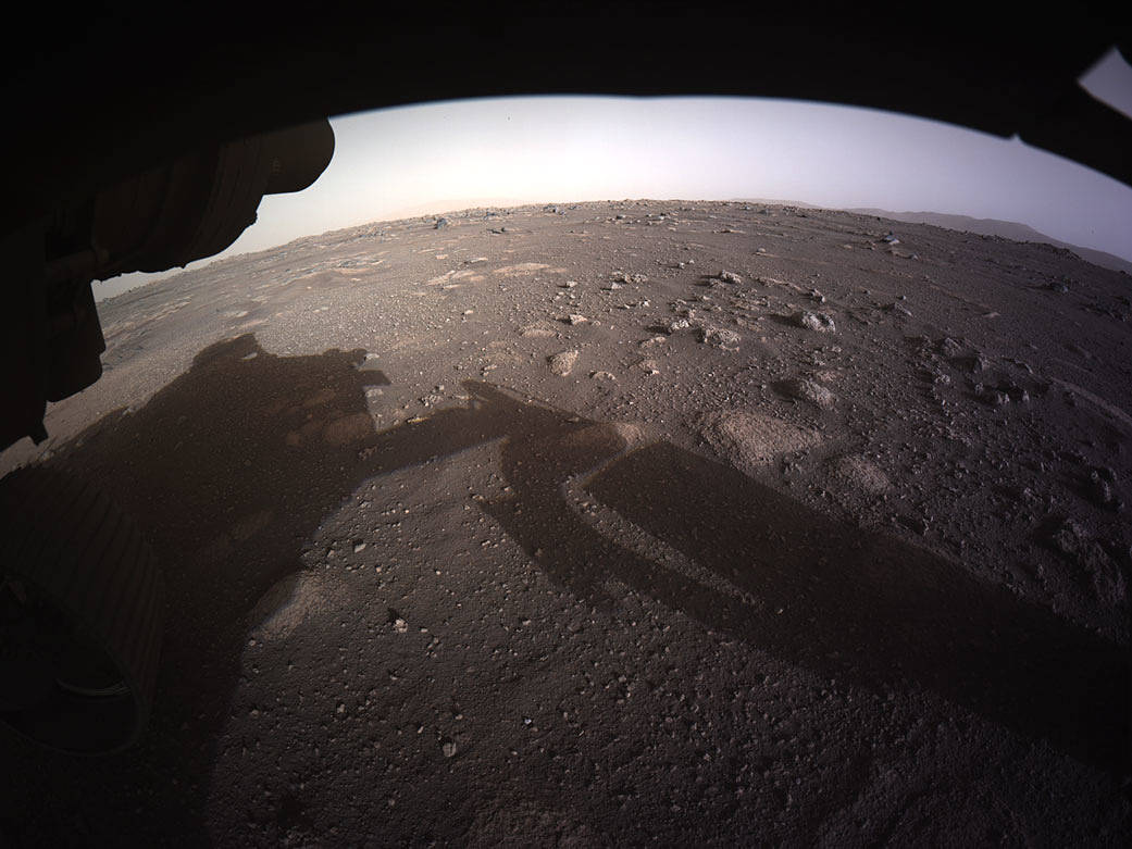 Mars: megjelentek az első felvételek a landolásról