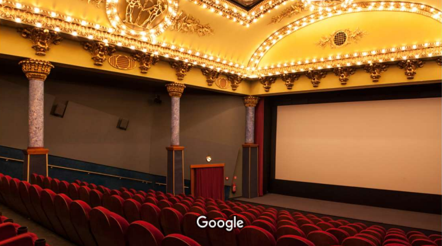 Novembertől bezár hétfőre és keddre három budapesti mozi