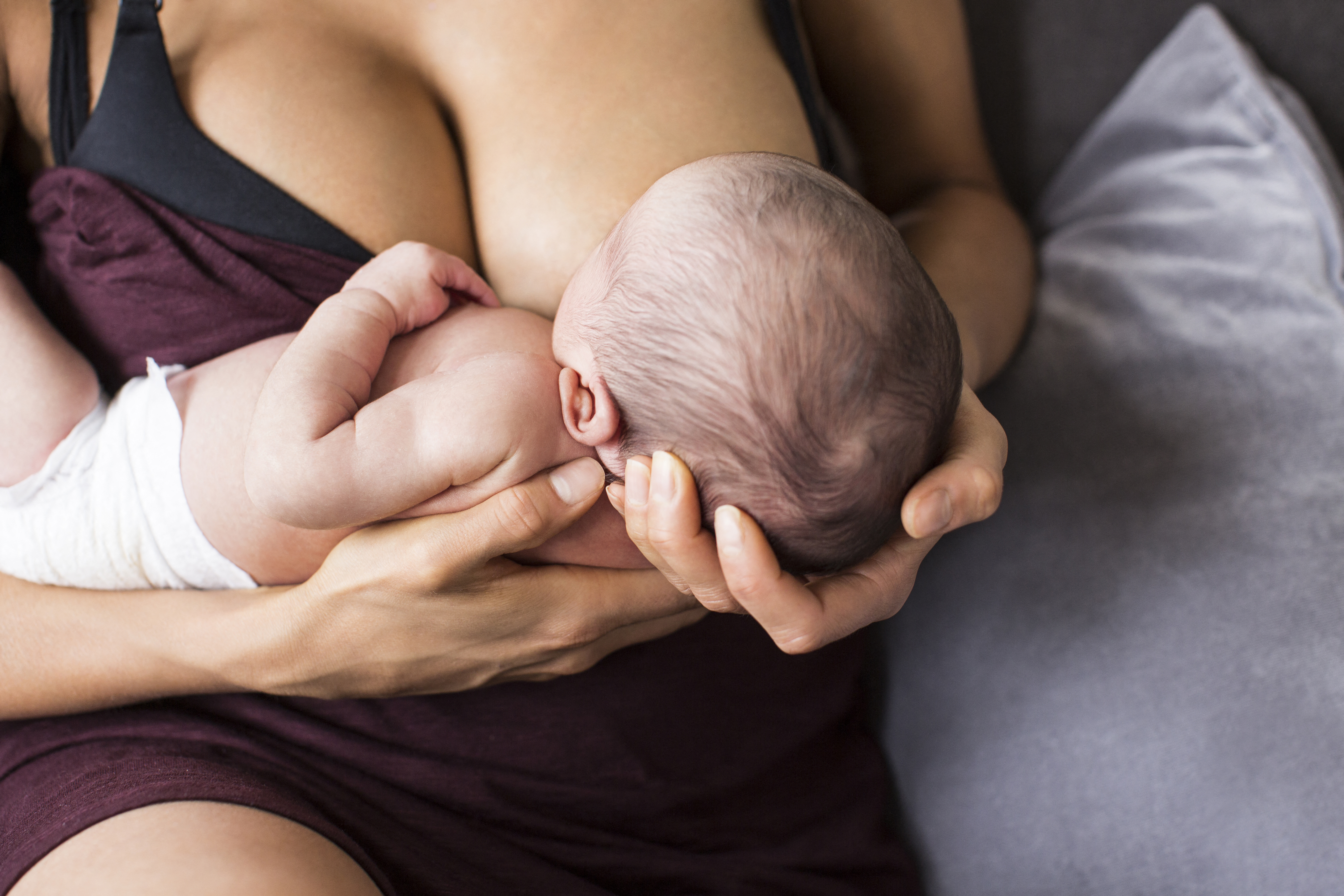 Több mint félszáz testidegen vegyületet azonosítottak anyák és újszülöttek szervezetében amerikai kutatók