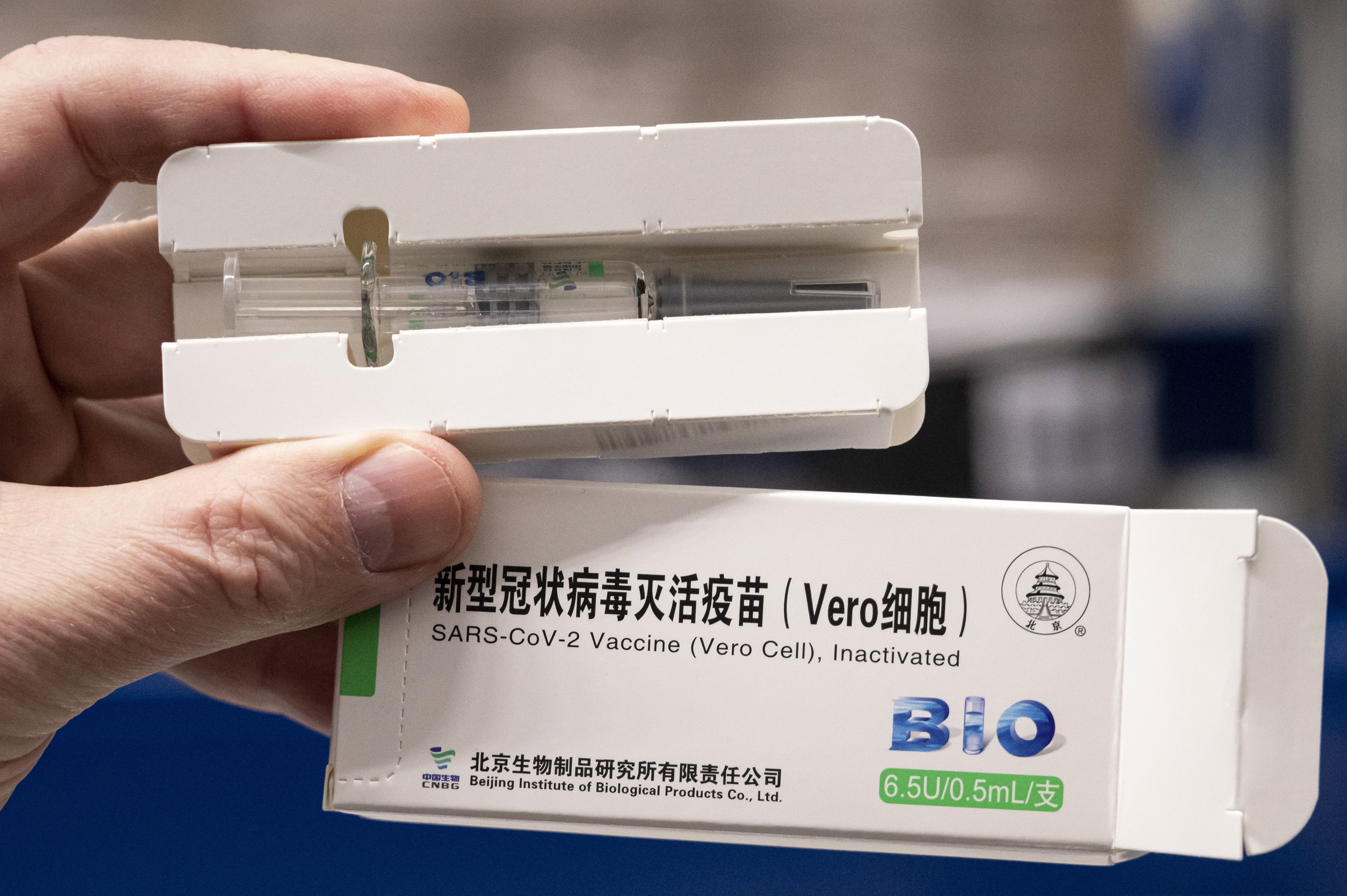 Erdei Anna: Meg kellene vizsgálni, hogy van-e ellenanyag a több 100 ezer idősben, aki beoltatta magát a kínai vakcinával