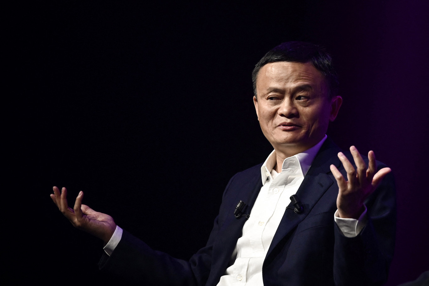 A cégéből szinte kitúrt Alibaba-alapító Jack Ma hosszabb levélben dicsérte a vállalat szerkezetátalakítását