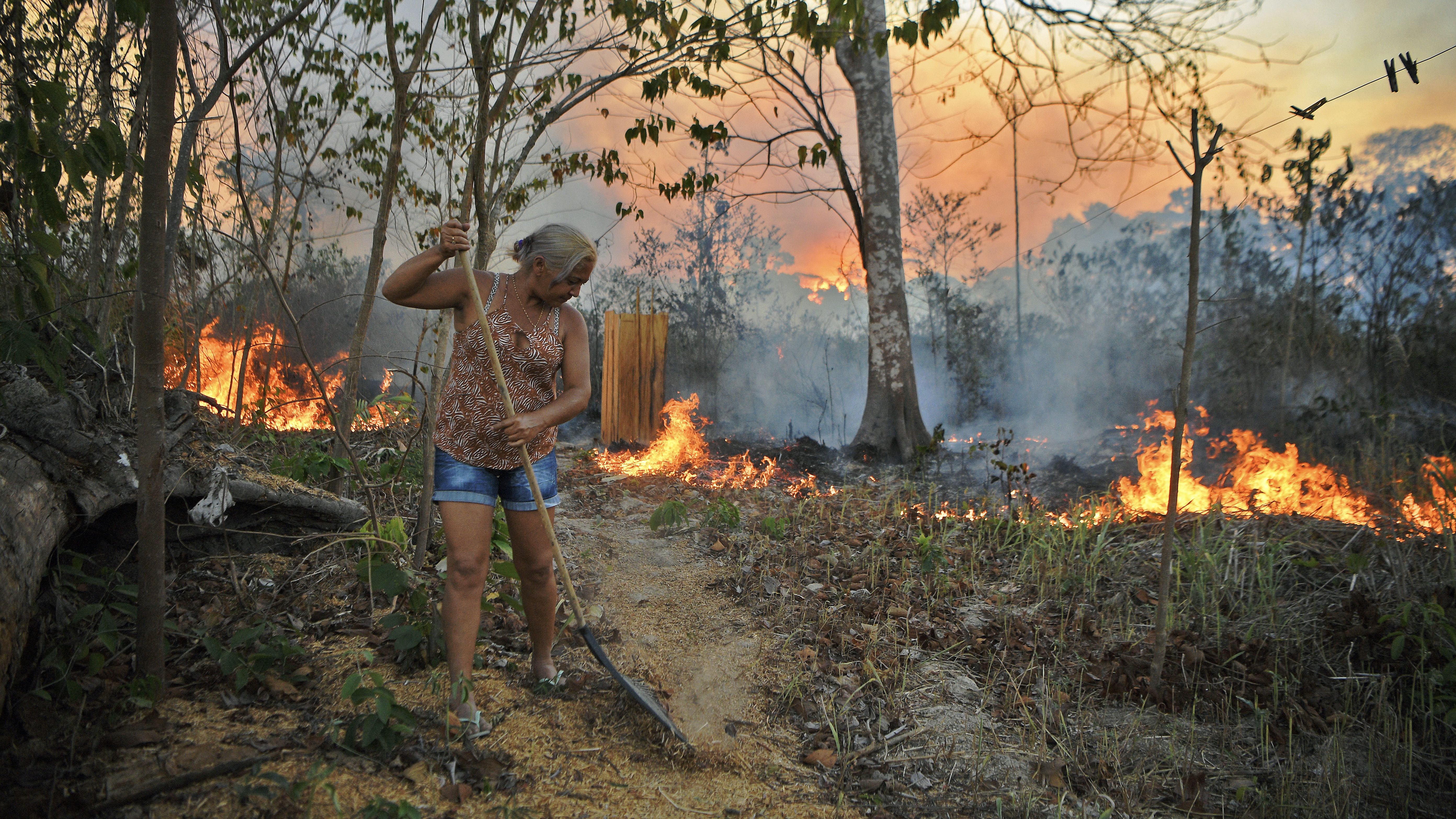 Már 3000 tűzesetet jegyeztek fel februárban a brazíliai Amazóniában, 67 százalékkal többet az eddigi rekordnál