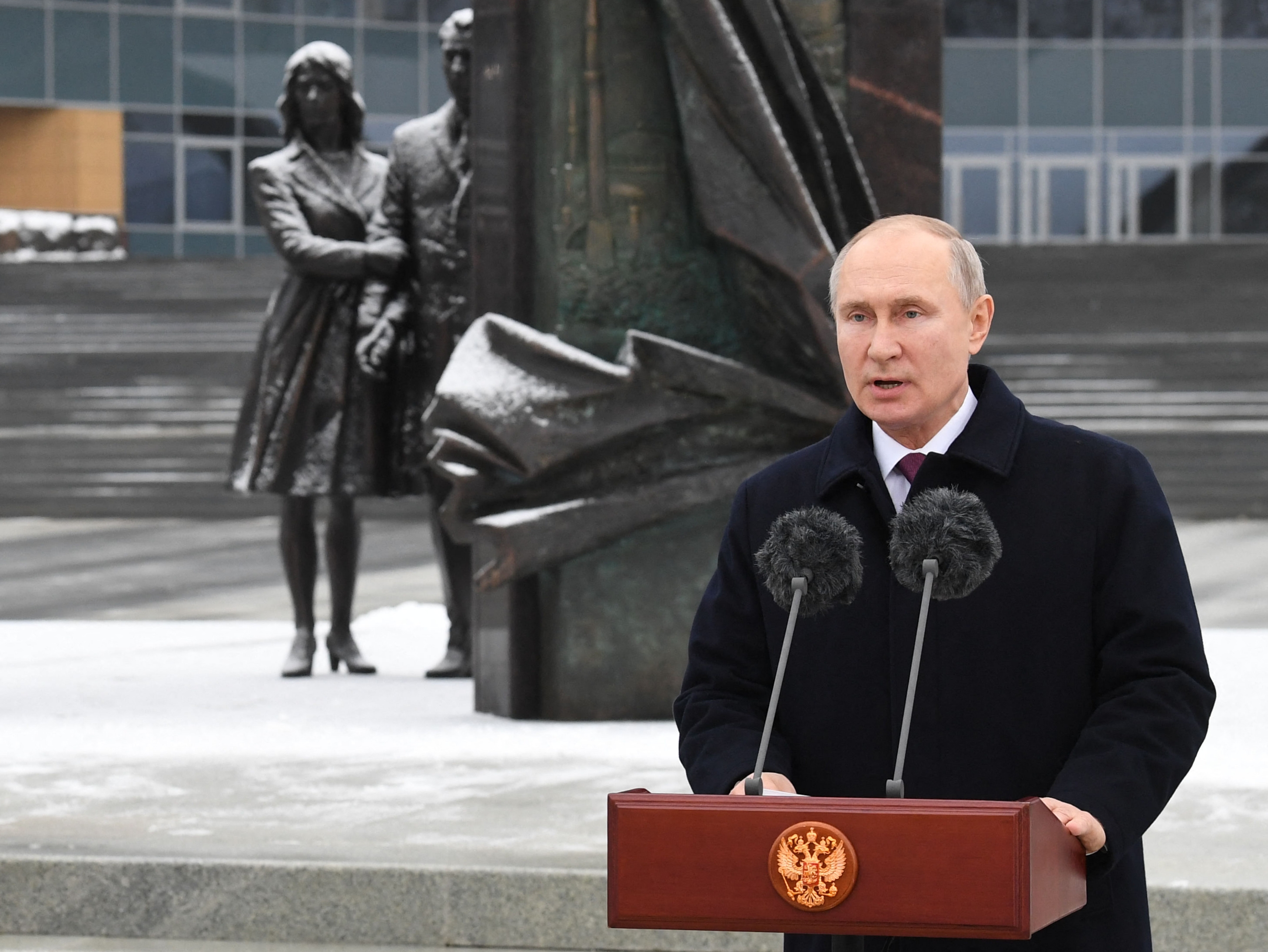Putyin beoltatta magát influenza ellen