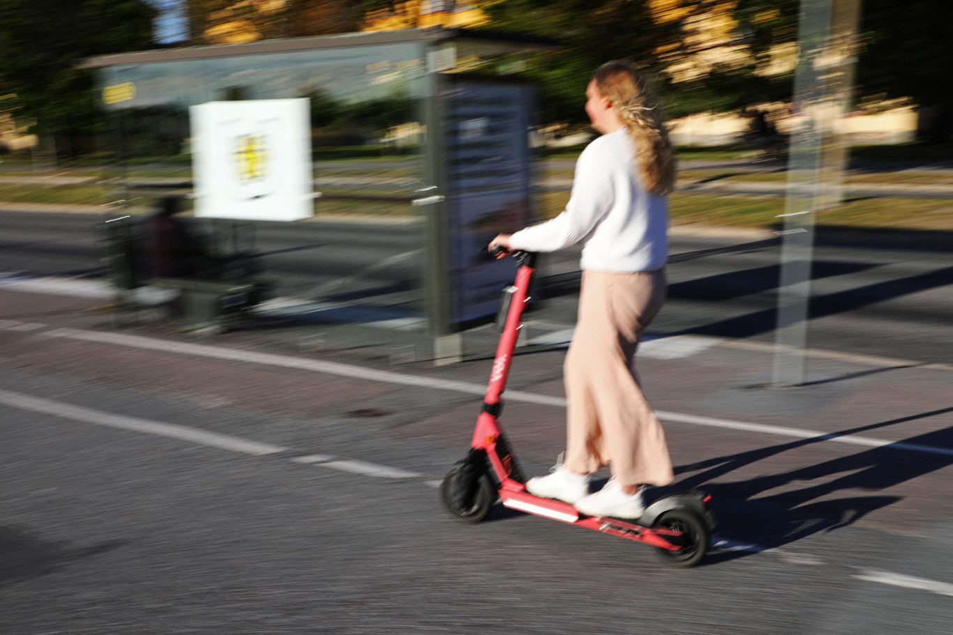 A gyorsabb elektromos rollereknél is kötelező lesz a felelősségbiztosítás