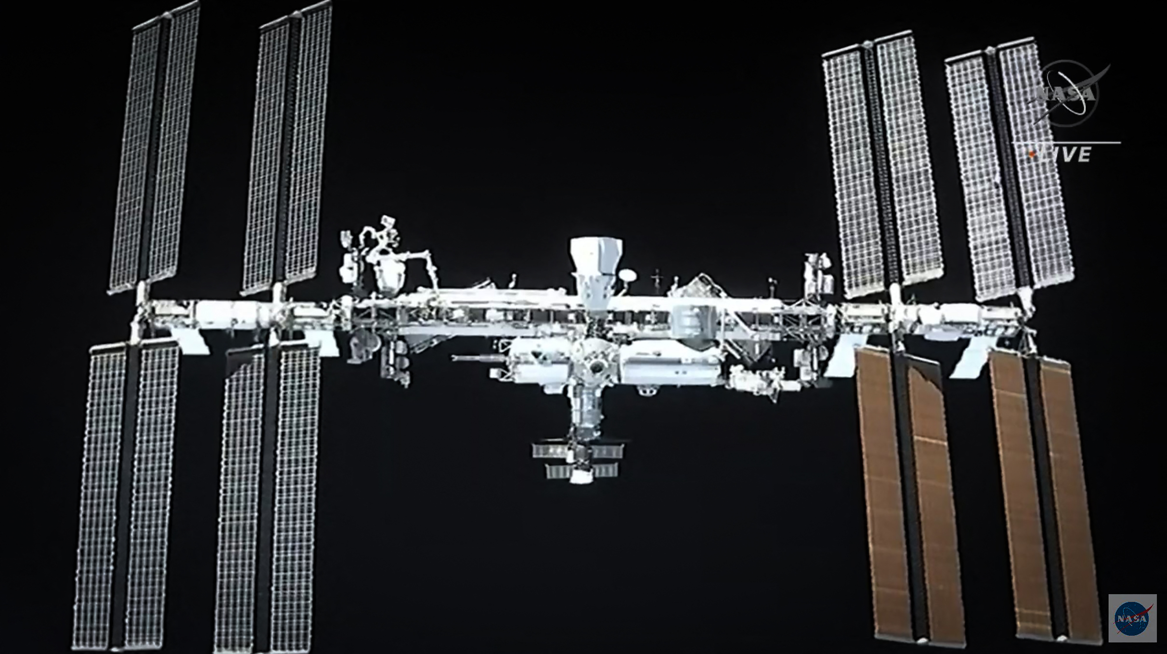 Szivárgott az űrkapszula, lefújták az űrsétát a Nemzetközi Űrállomáson
