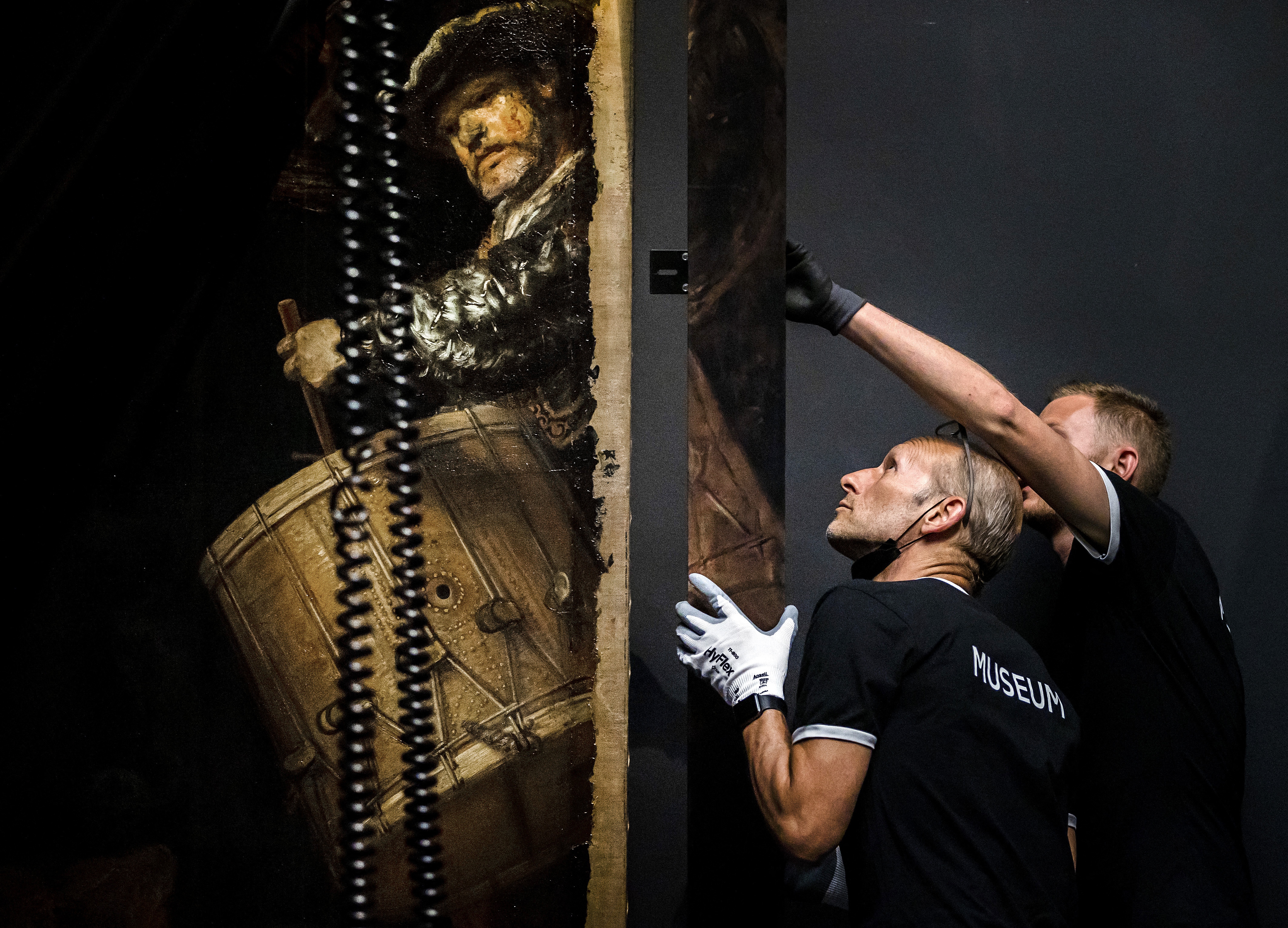 Mesterséges intelligencia egészítette ki Rembrandt leghíresebb festményét