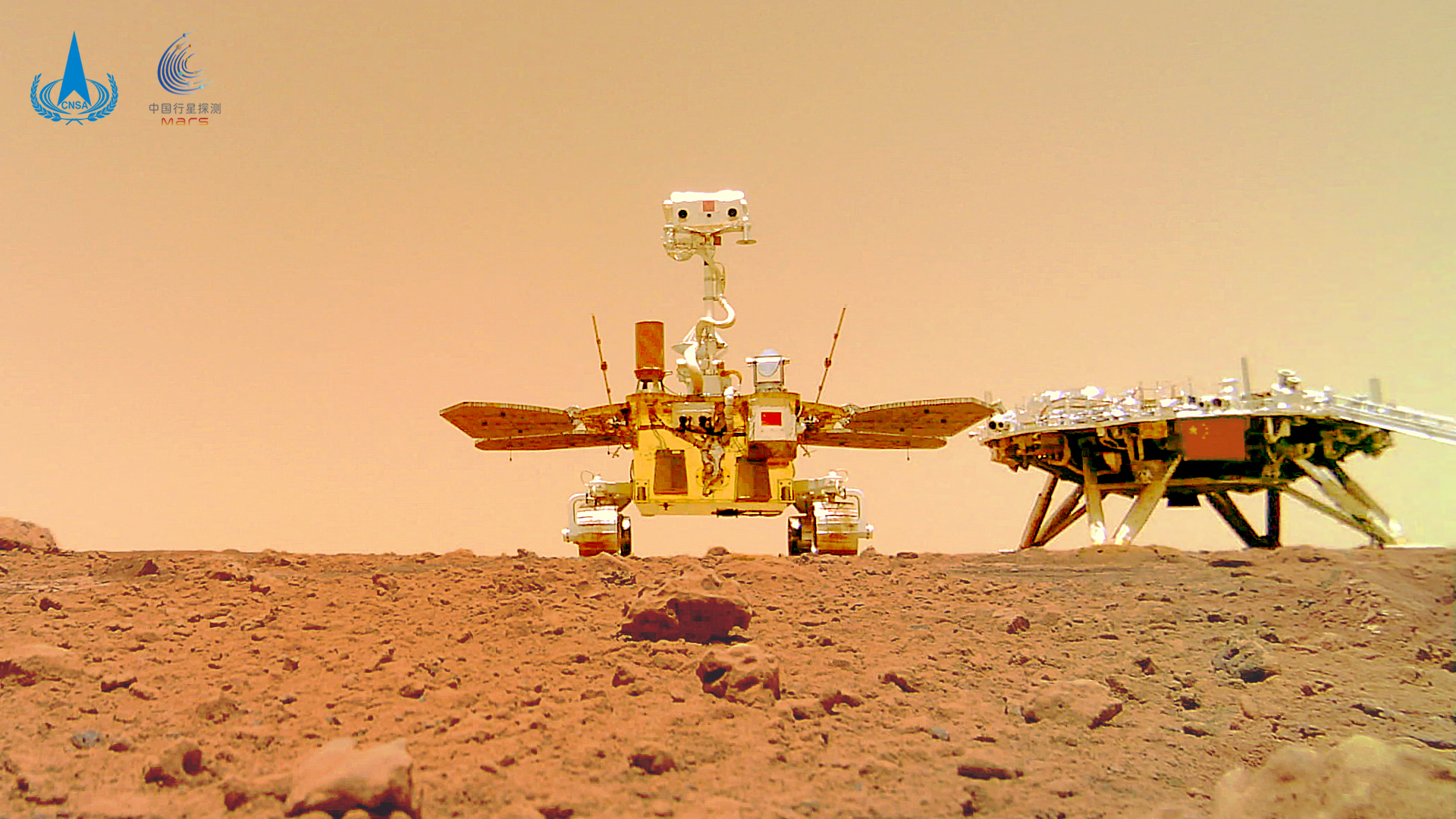 A kínai Csu-zsung marsjáró a Mars felszínén