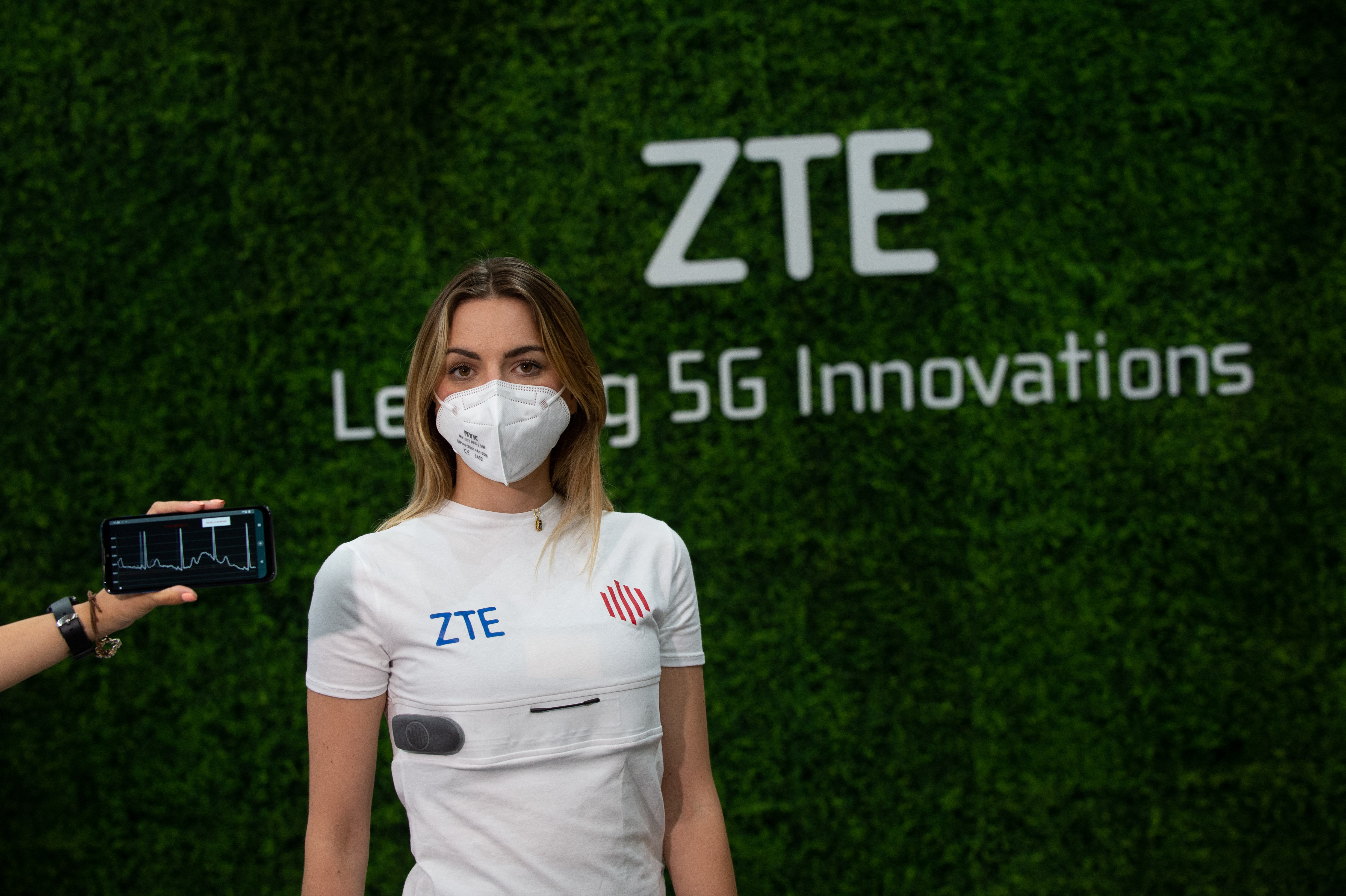 5G-s okospólóval forradalmasítaná a távgyógyítást a kínai ZTE