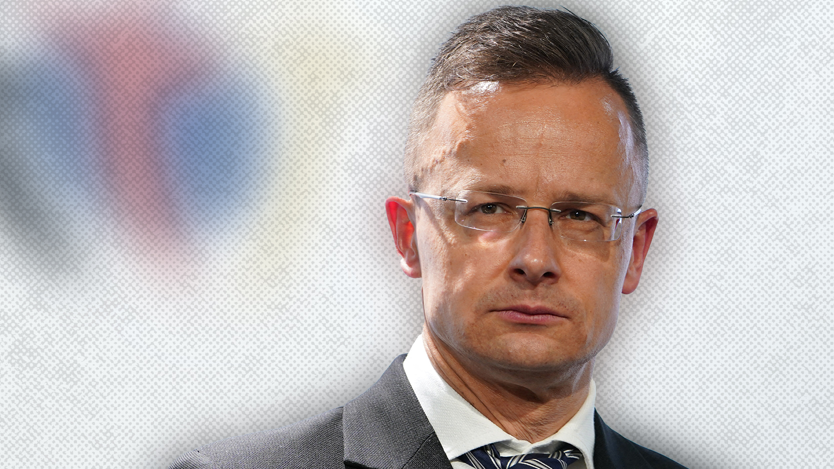 A magyar külügyminiszter lemunkásőr-besúgózta az UEFA-t