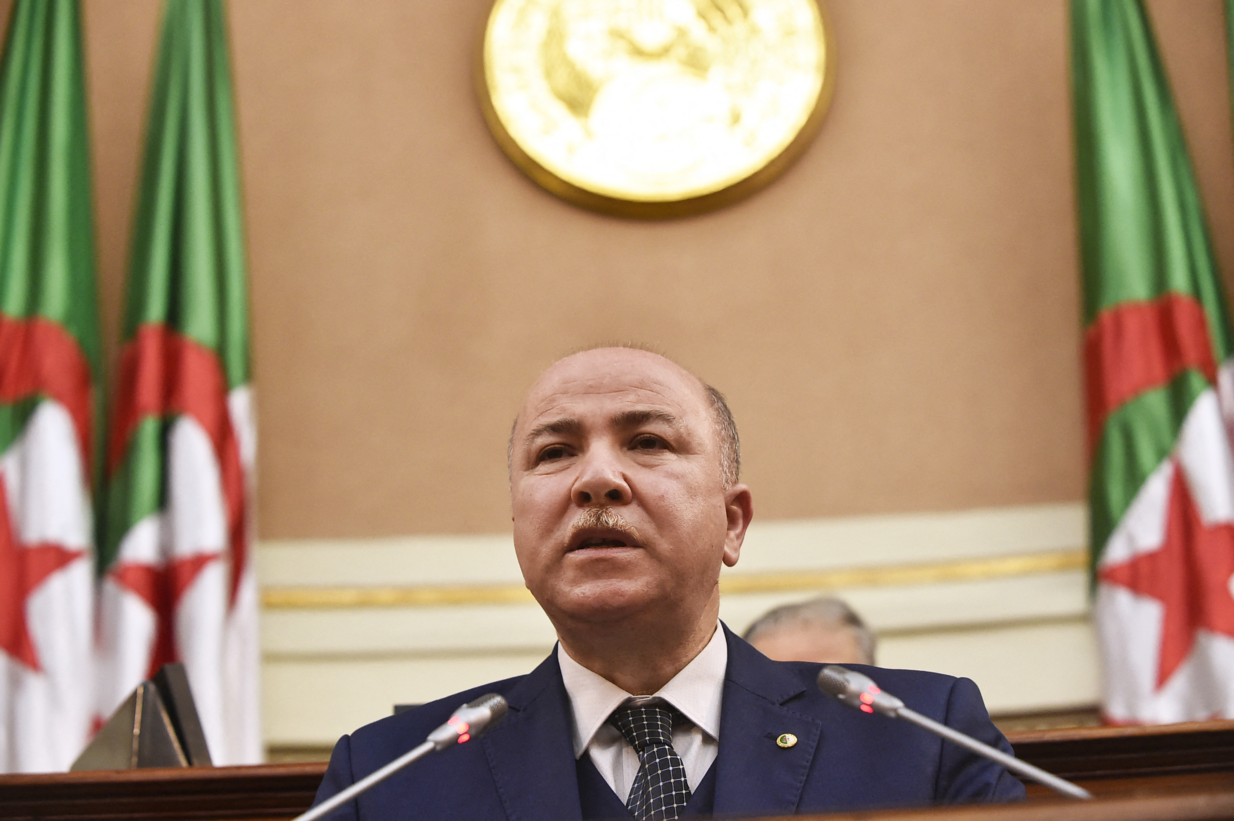 Koronavírusos az algériai miniszterelnök
