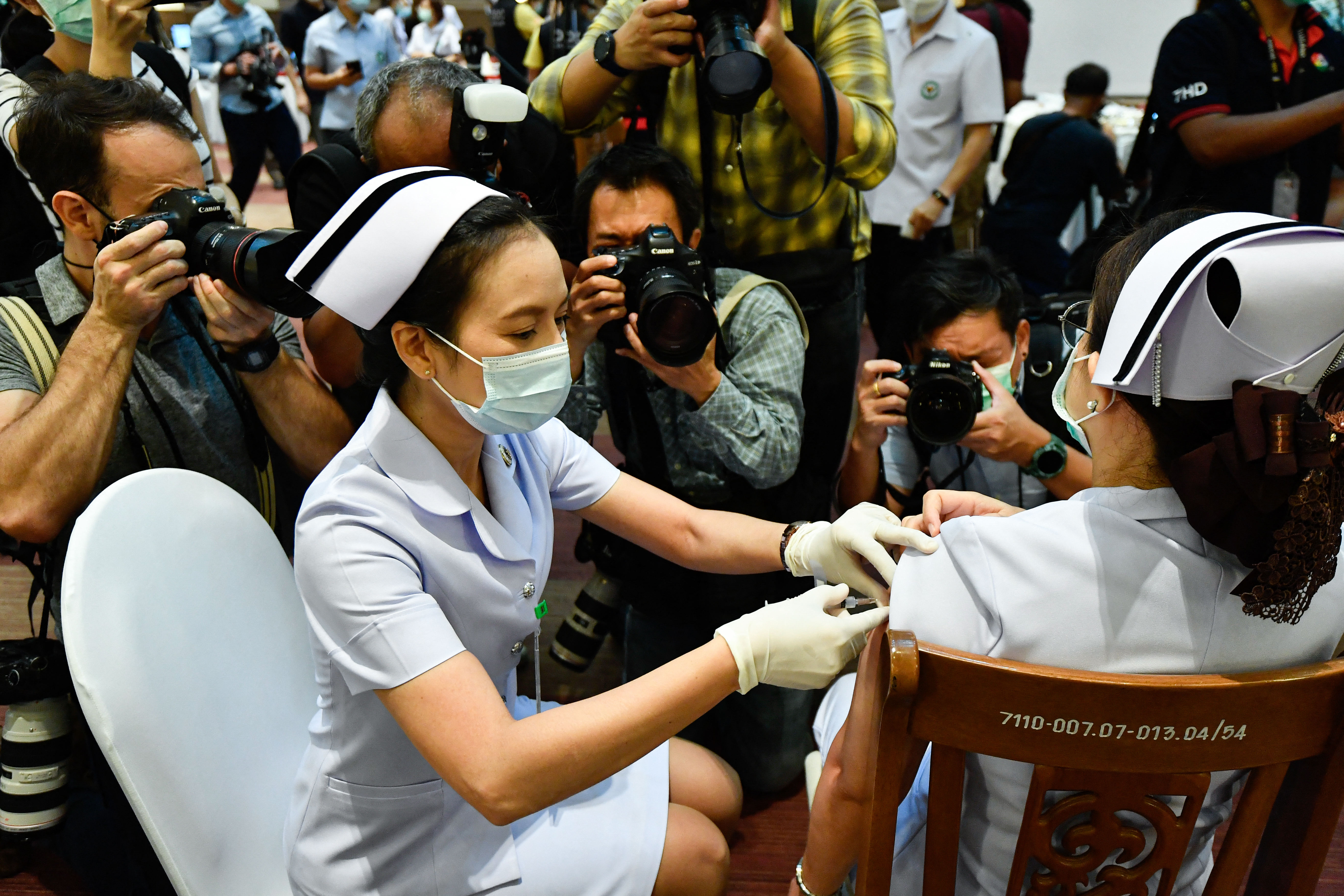 Úgy fertőződött meg 600 egészségügyi dolgozó Thaiföldön, hogy már megkapták a Sinovac oltását