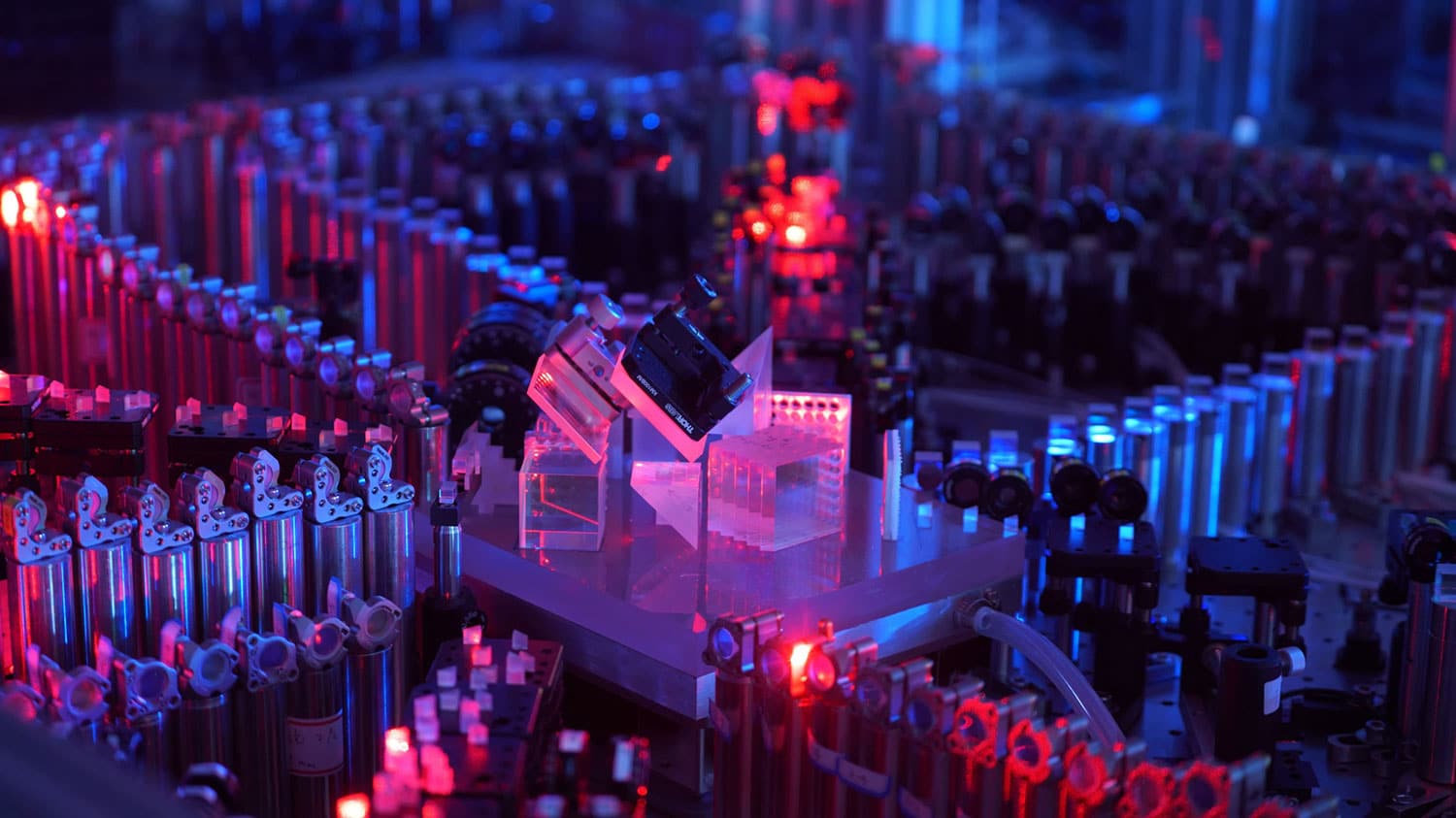 Kína bemutatta a világ legnagyobb teljesítményű kvantumszámítógépét