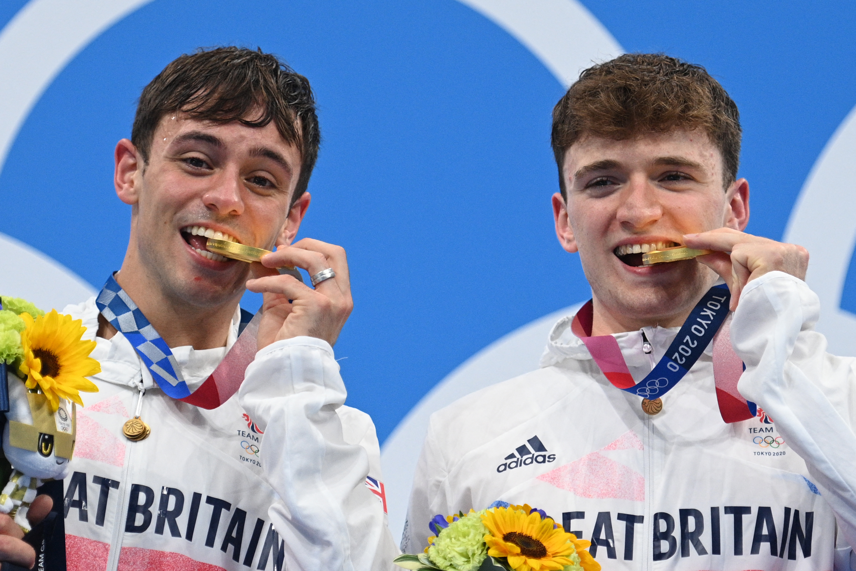 „Elképesztően büszke vagyok, hogy azt mondhatom, meleg vagyok és olimpiai bajnok” – üzent aranyérmével a britek győztes műugrója