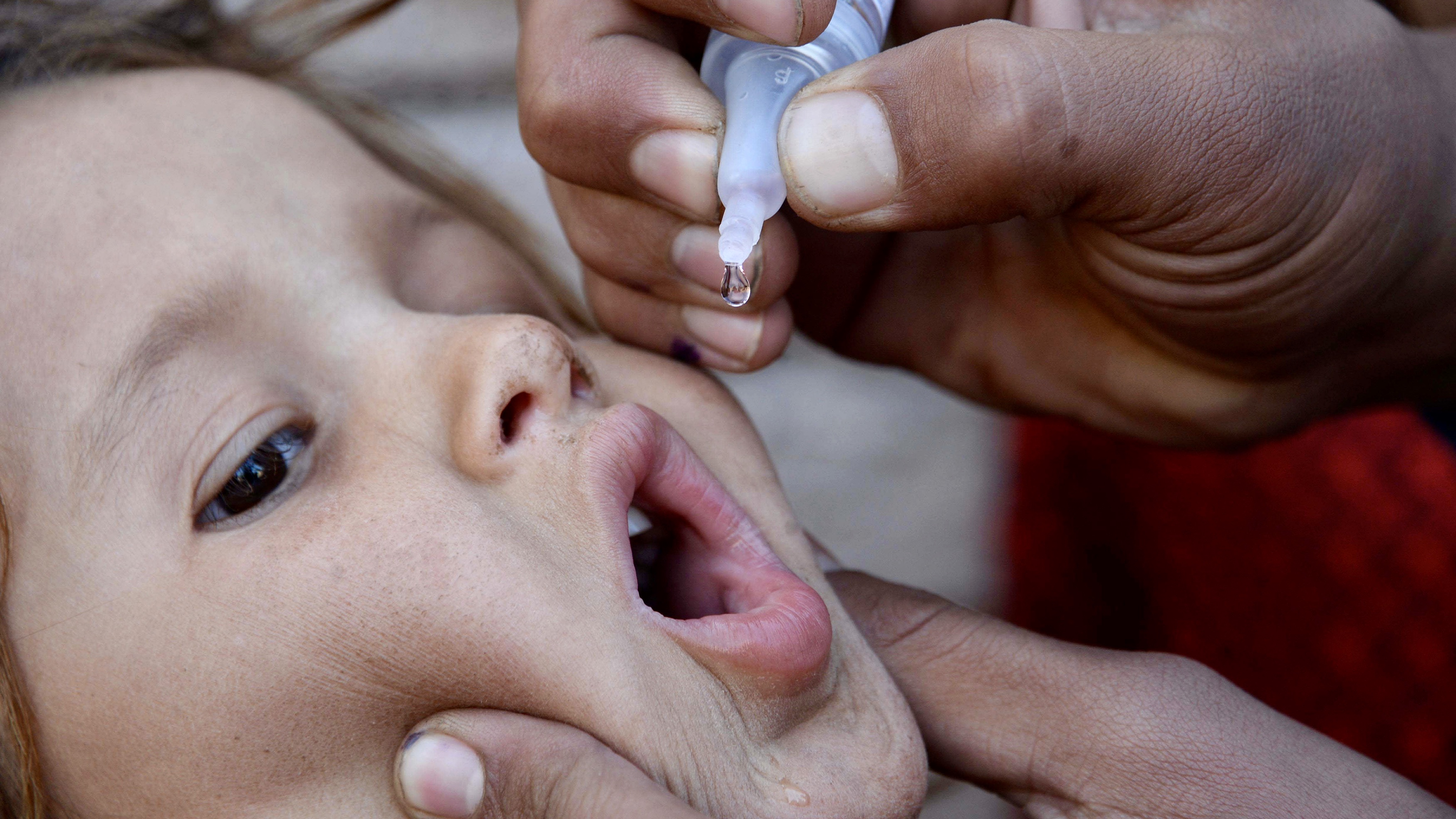 Afganisztán csaknem legyőzte a járványos gyermekbénulást, de lehet, hogy kárba vész az összes erőfeszítés
