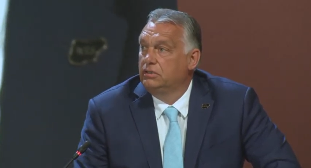 Videón, ahogy Orbán azt sulykolja: They are all muslims