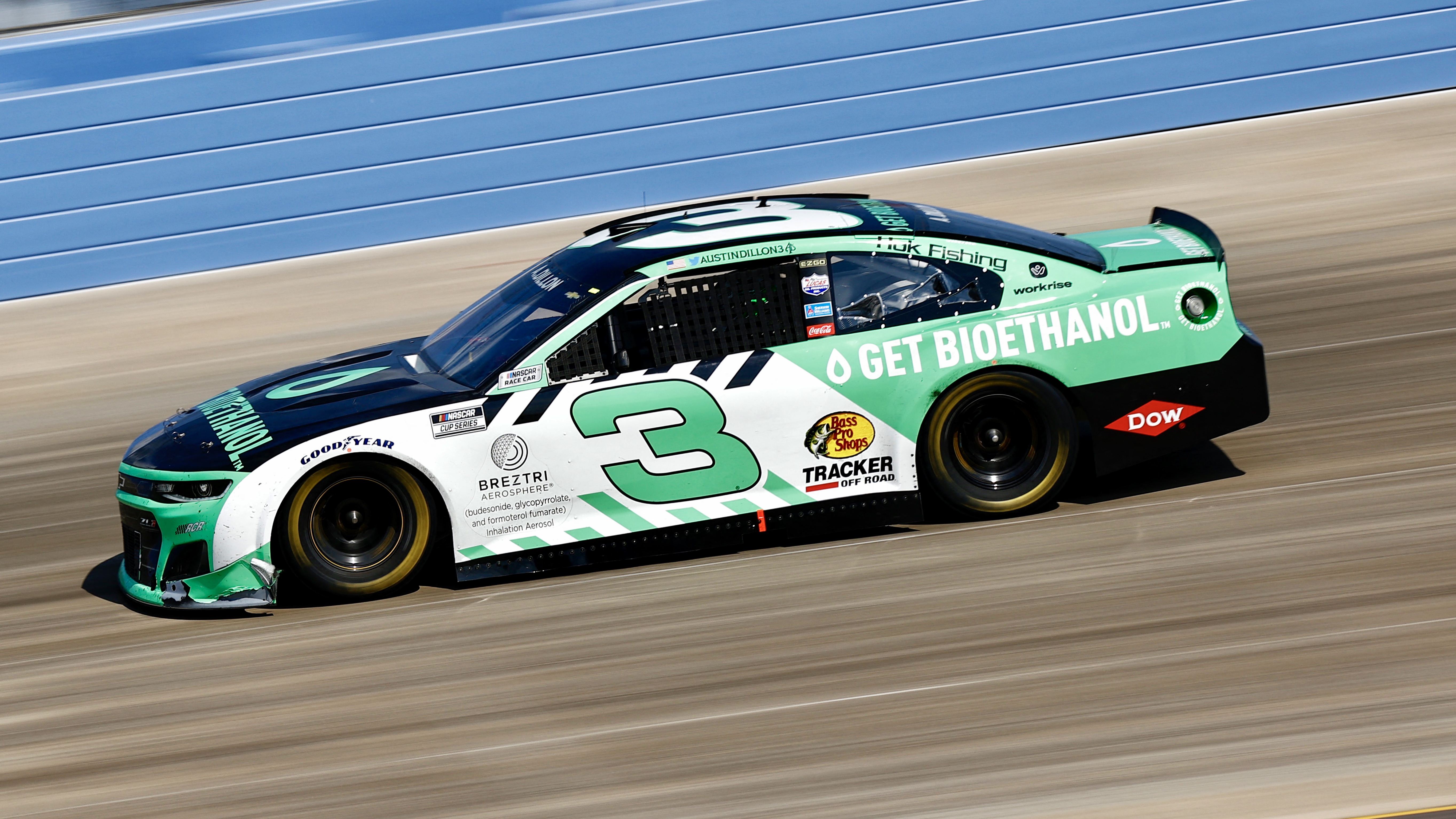A NASCAR-versenyző Austin Dillon „Get Bioethanol” (Válts bioetanolra!) feliratú versenyautója.