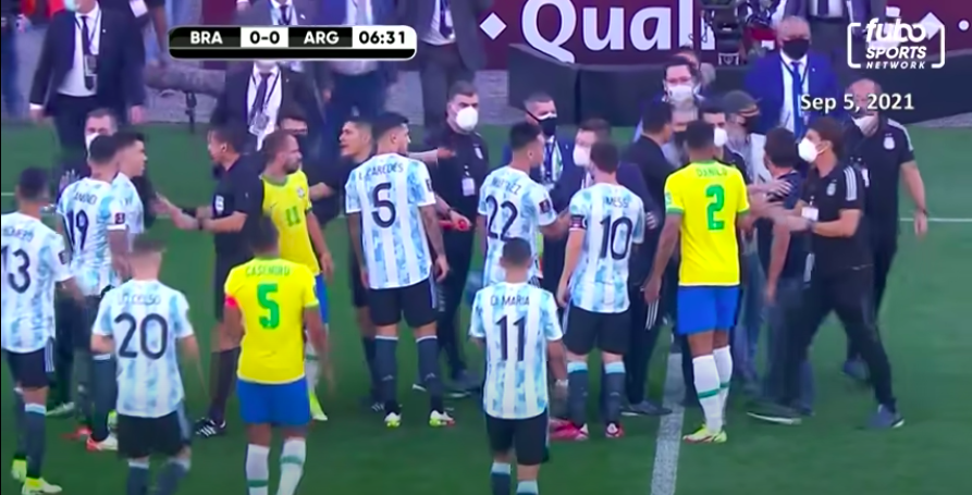 A futballtörténet talán legbizarrabb botránya miatt szakadt félbe Messi és Neymar meccse