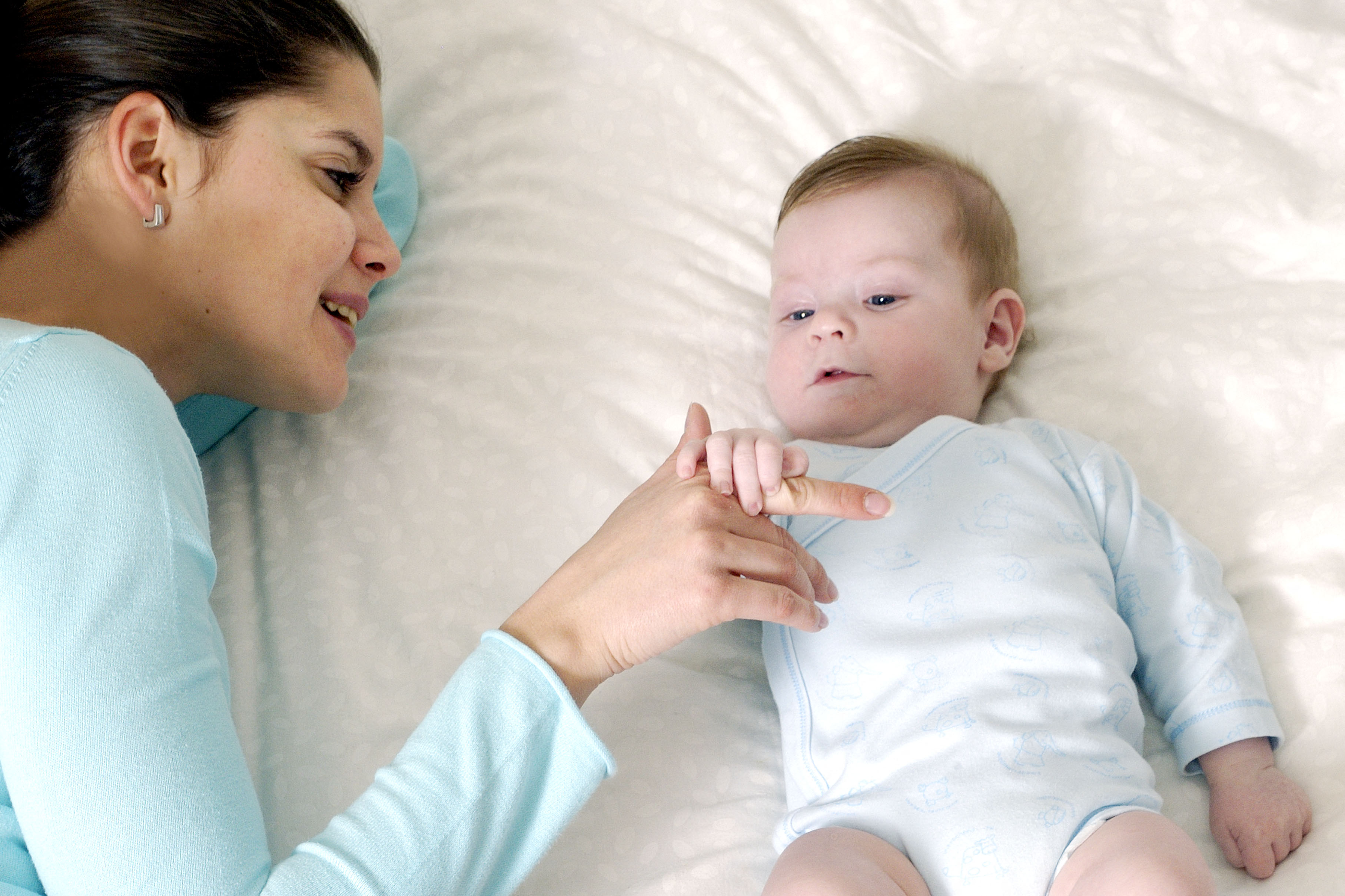 A korai terápiával megelőzhető, hogy egy spektrumzavarral érintett csecsemőt később autizmussal diagnosztizáljanak