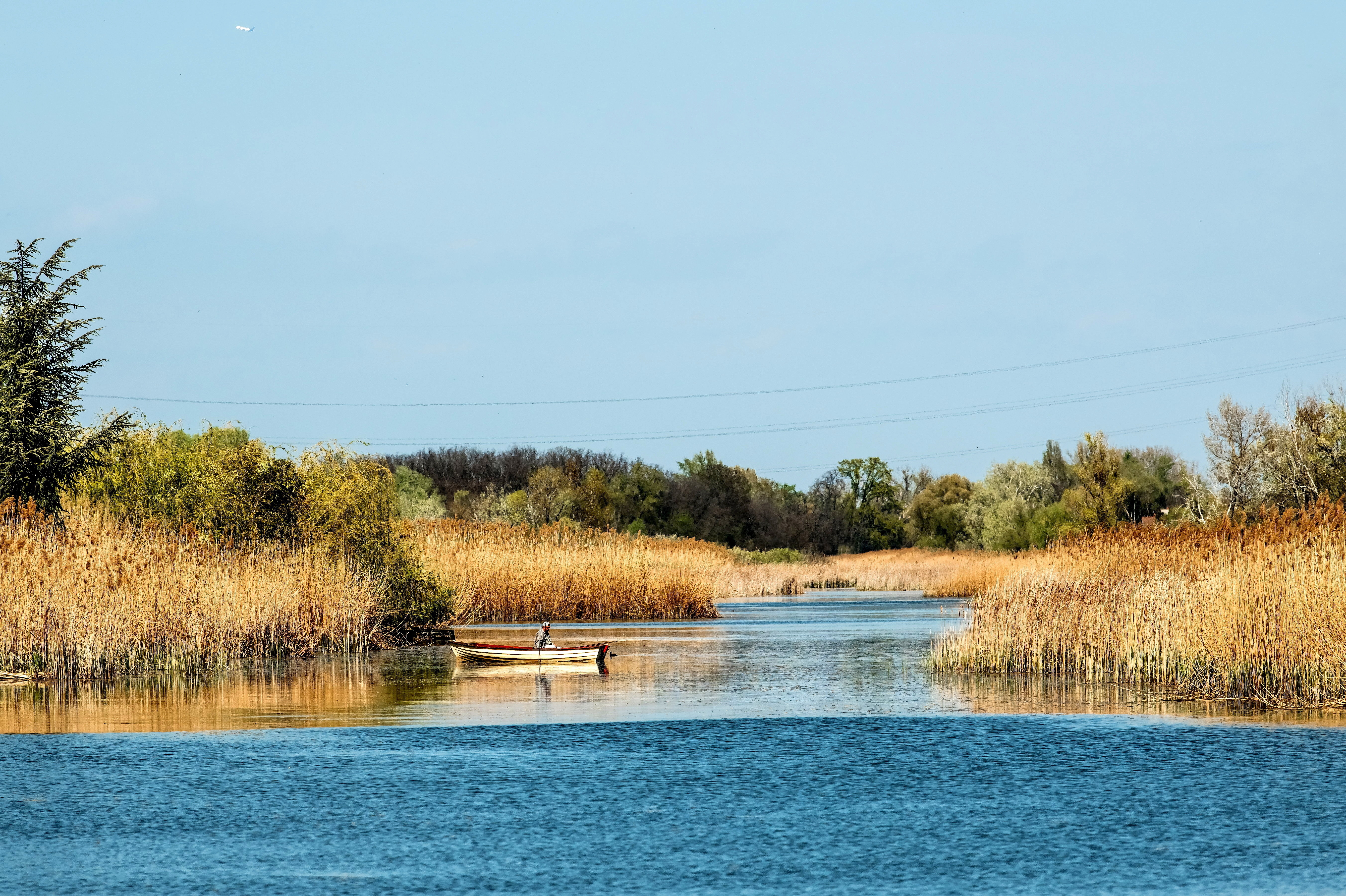 A szárazság miatt pótolni kell a vizet a Ráckevei-Duna-ágon