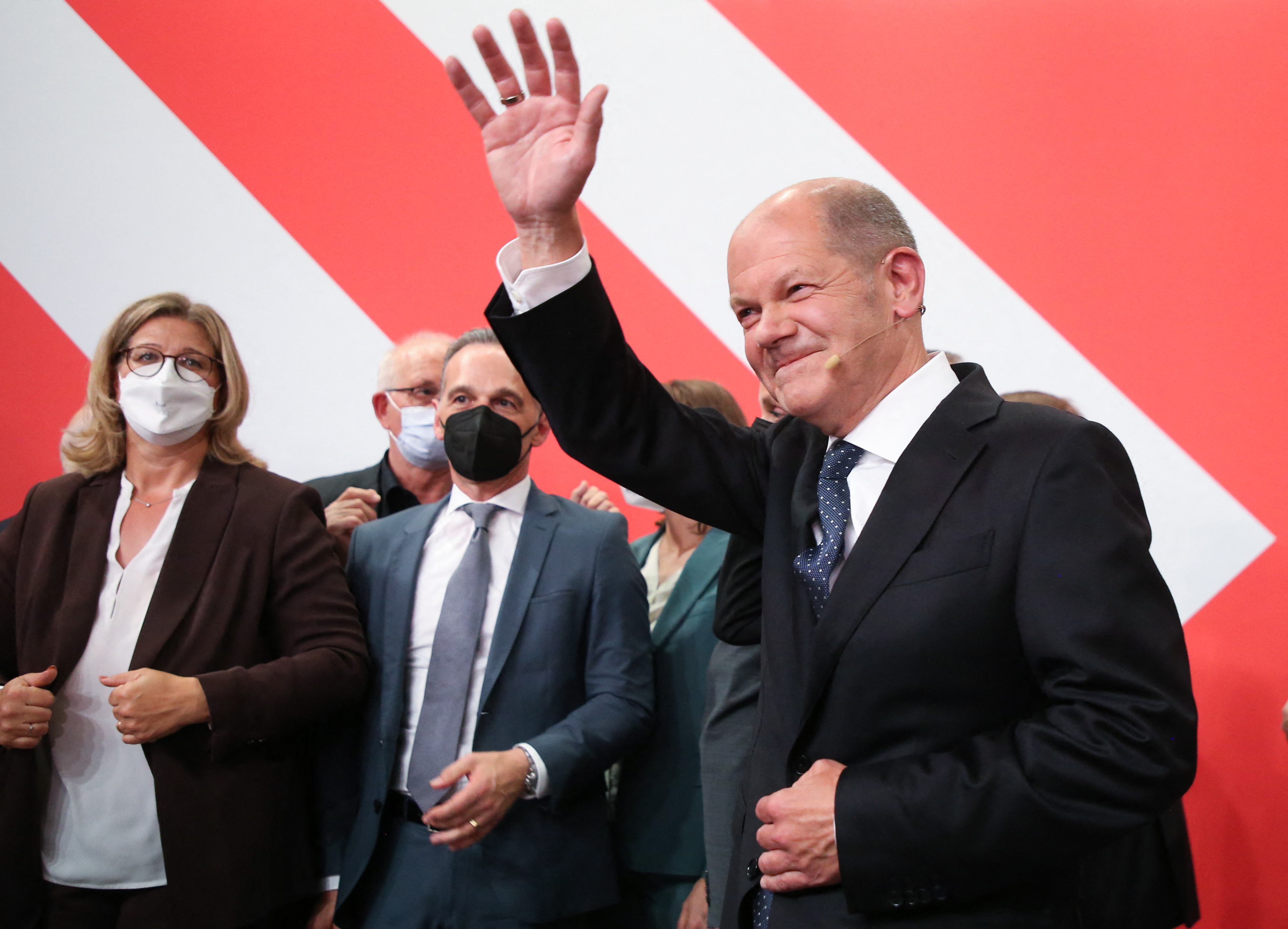 Megállapodtak a pártok: szociáldemokrata-zöld-liberális kormány vezeti majd Németországot