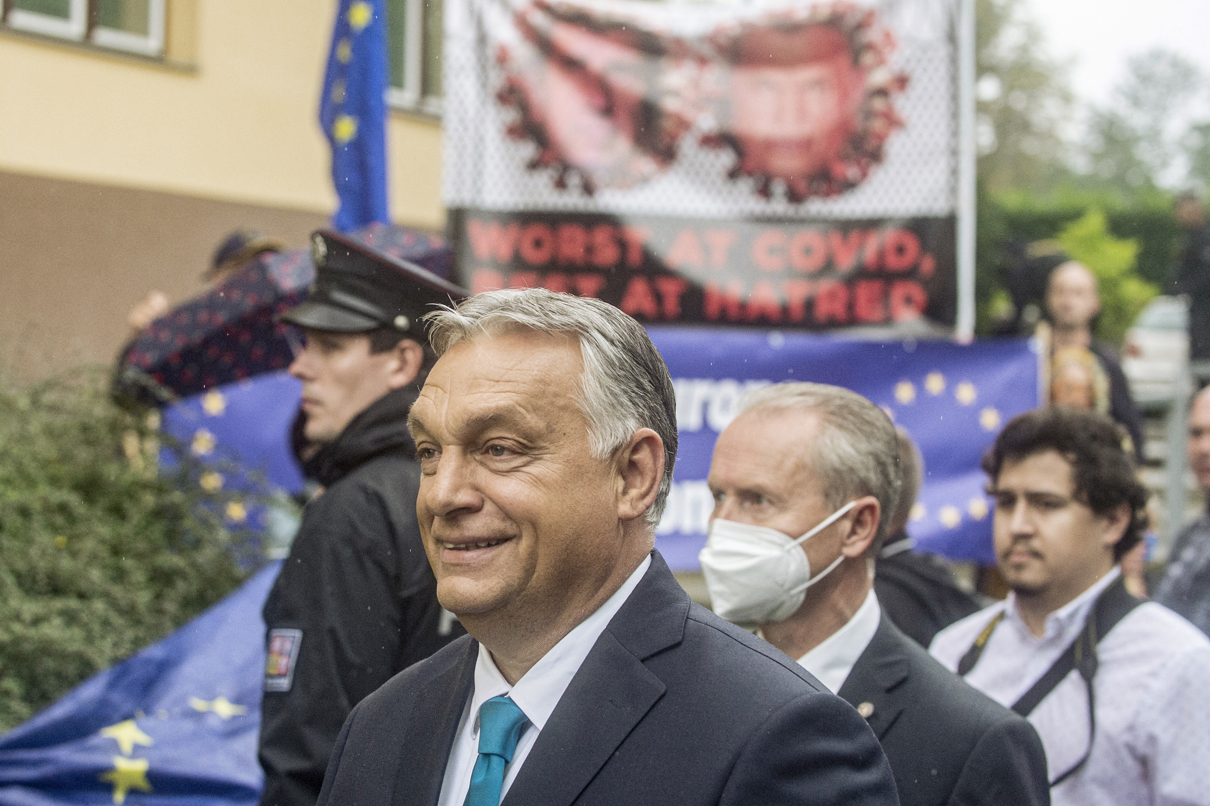 Orbán: Aki nem tudja elviselni, hogy másnak más véleménye van, ne menjen miniszterelnöknek, hanem válasszon másik szakmát