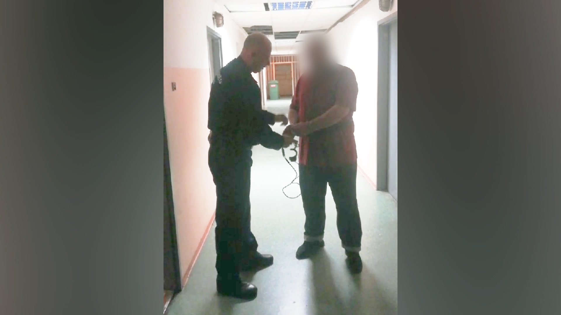 Magyar rendőrség: ​DON’T PAY THE POLICEMAN