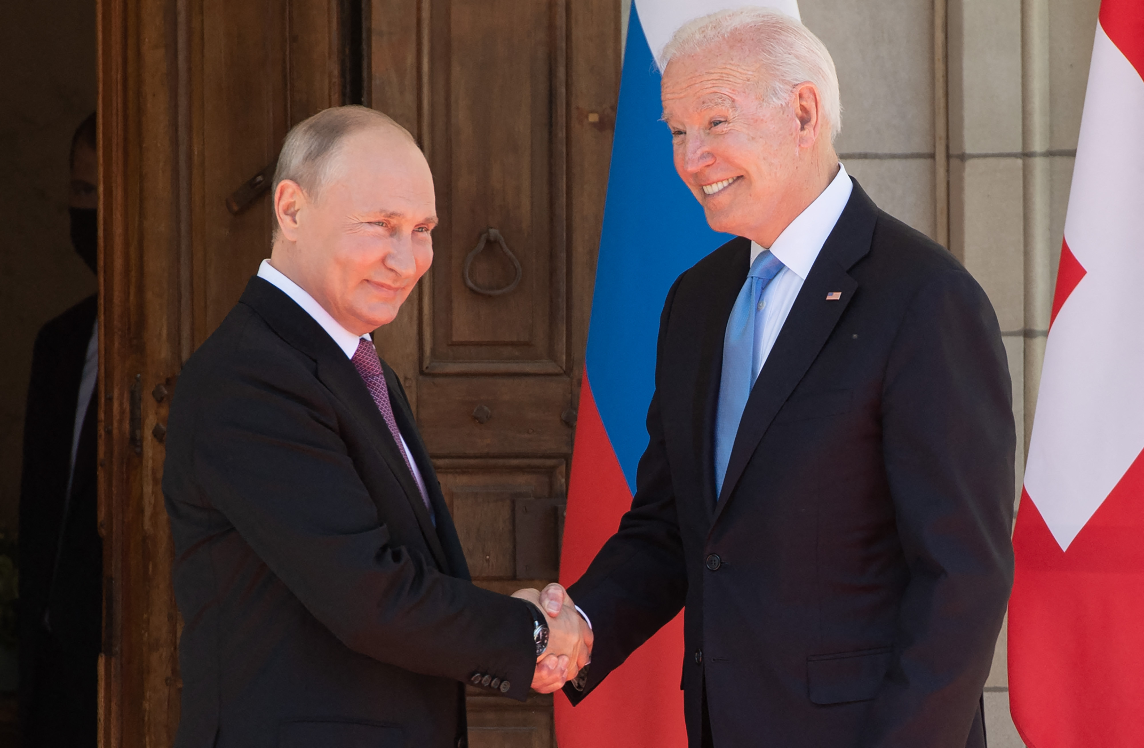 Biden és Putyin „intenzív és érdemi” megbeszélést folytattak a fegyverzet-ellenőrzésről