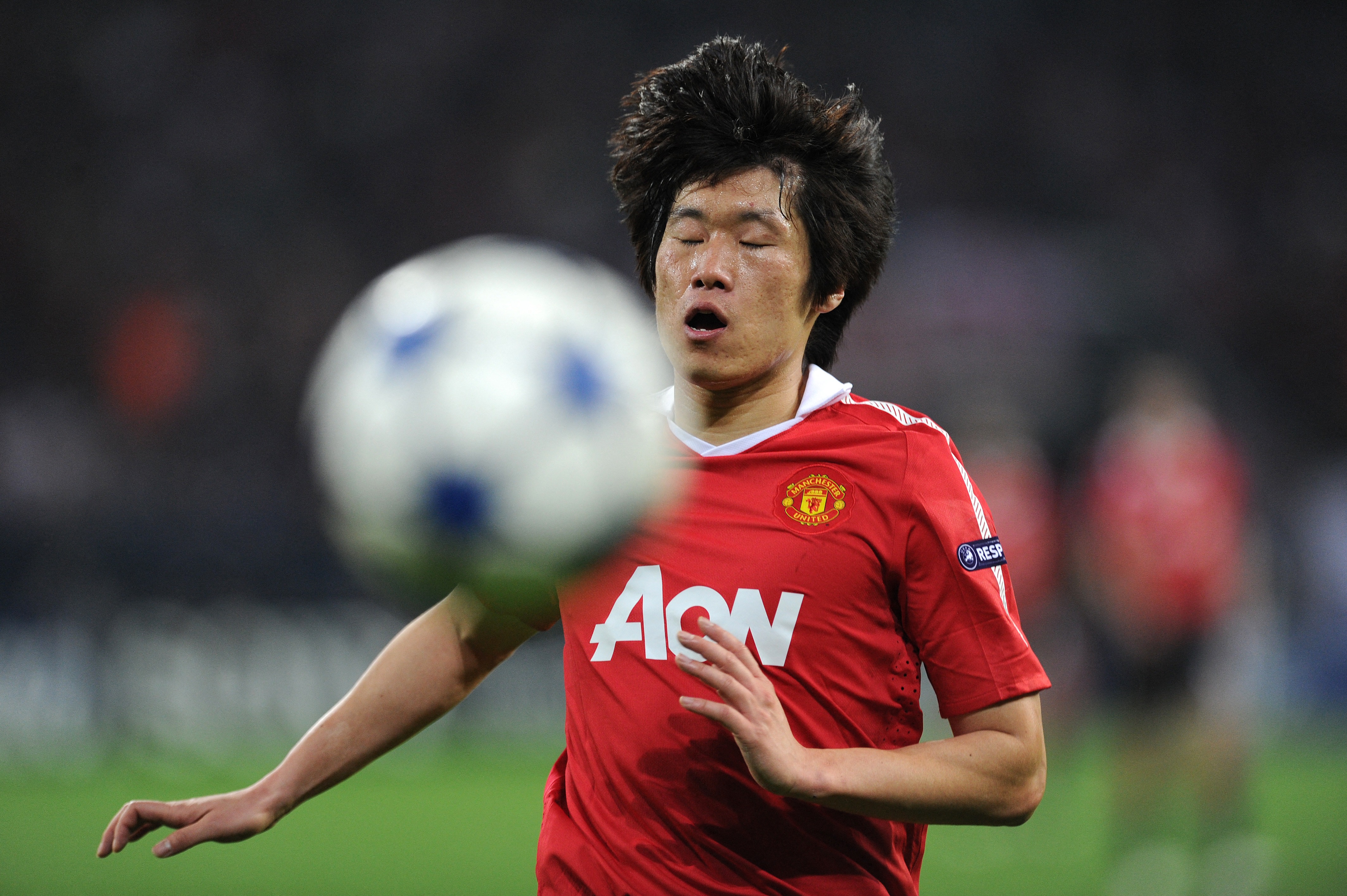 A Manchester korábbi focistája arra kéri a szurkolókat, ne énekeljenek kutyahúsevős dalokat a koreai játékosokról