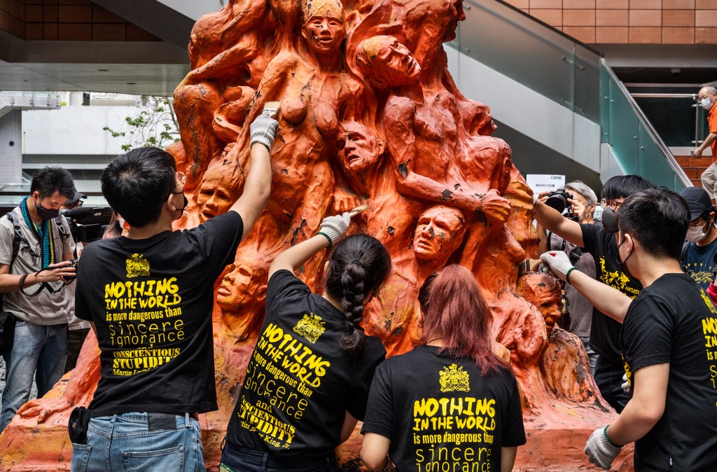 Eltávolítják a Tienanmen téri vérengzés emlékművét a hongkongi egyetemről