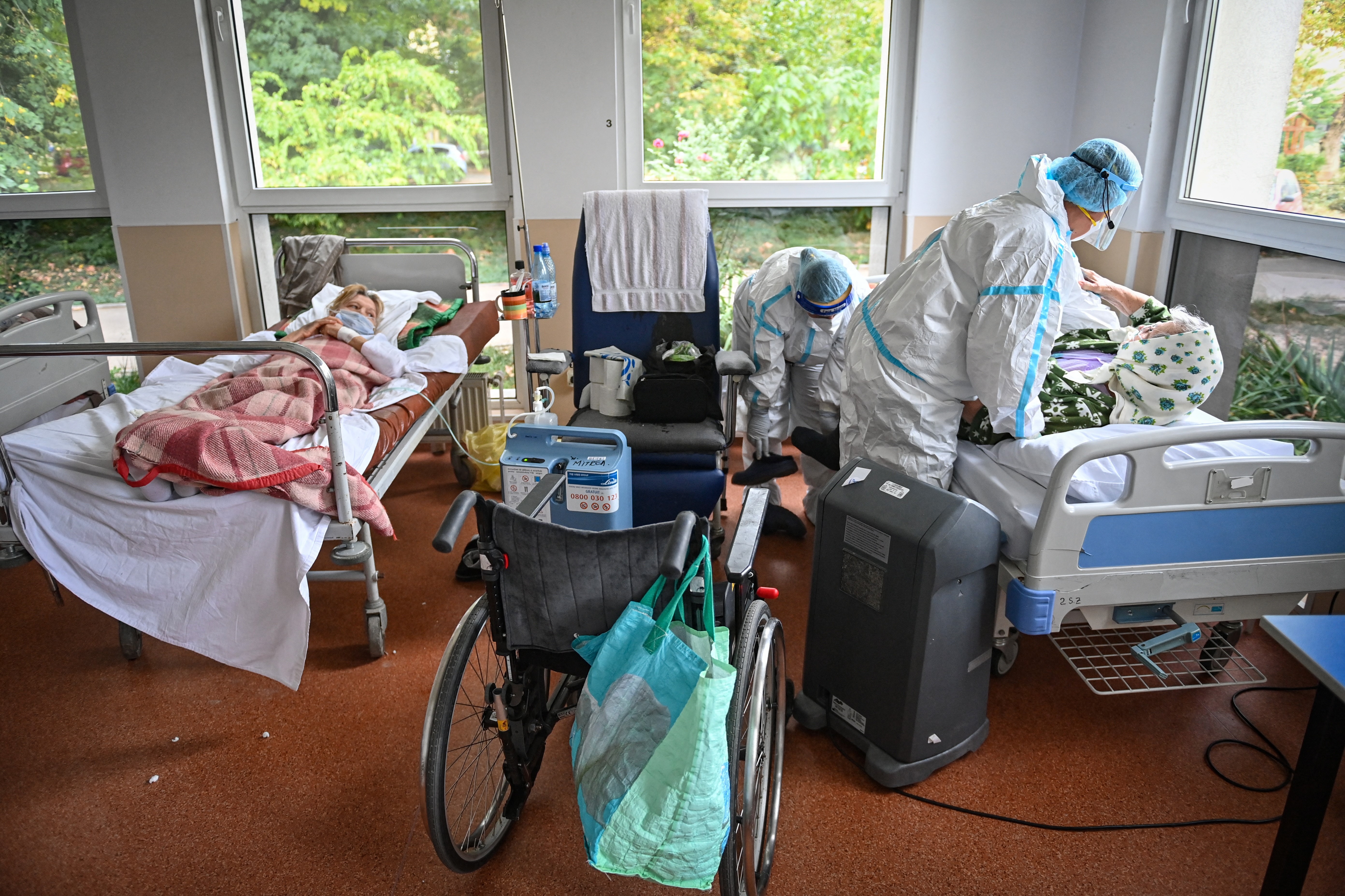 Háborús állapotok uralkodnak a romániai kórházakban a helyi sajtó szerint