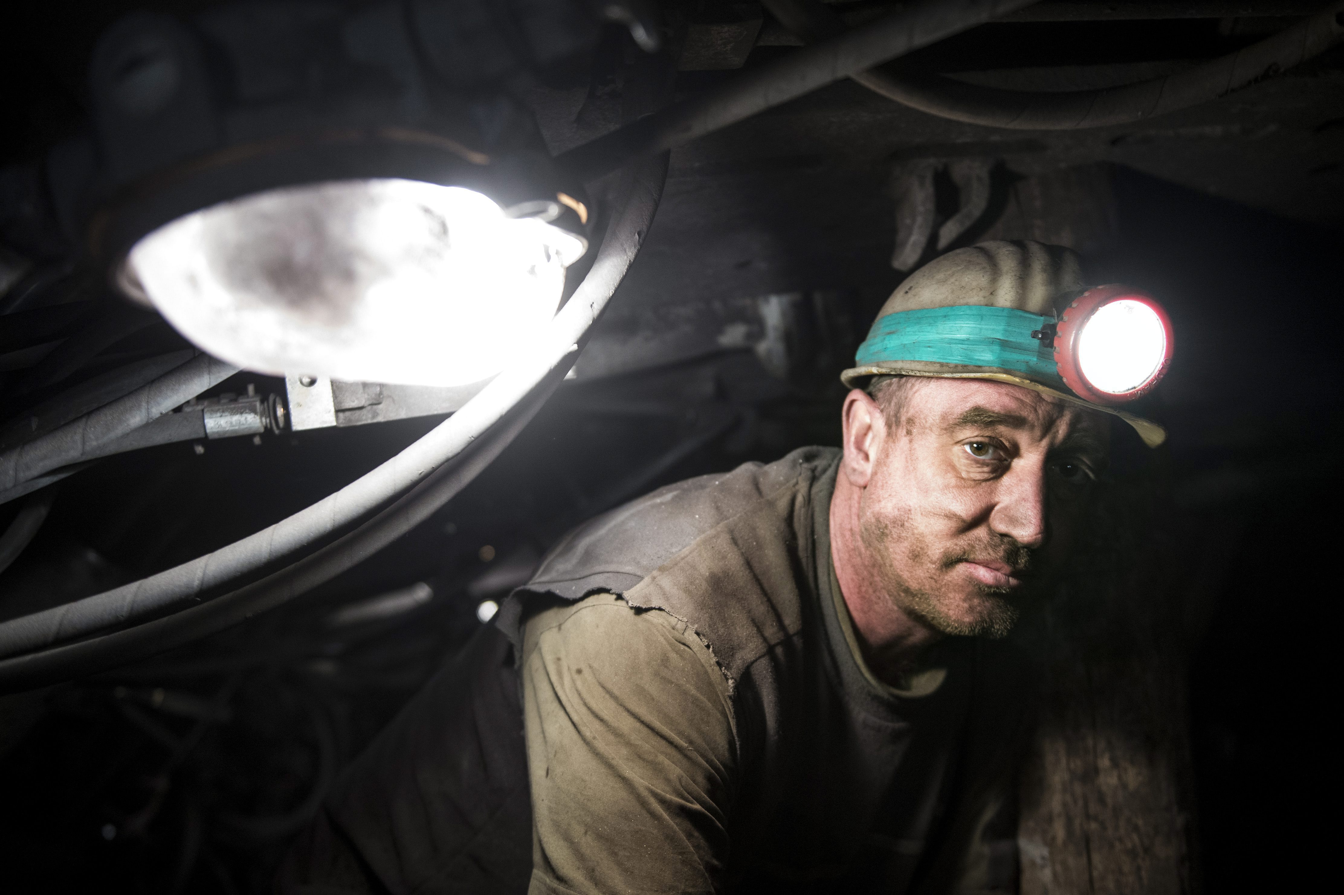A bányászat felügyeletét is bebetonozná a Fidesz 9 évre