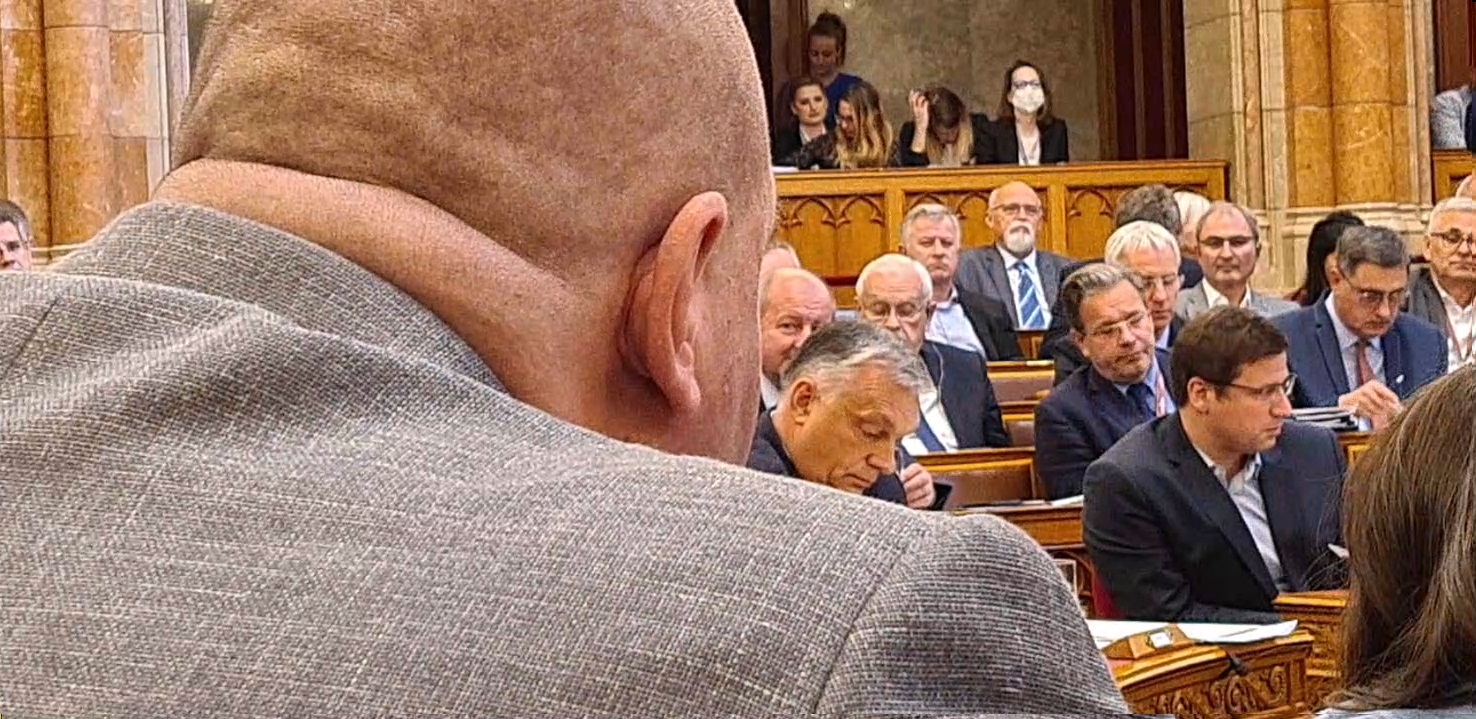 Tordai végigélőzte Orbán válaszait, közben minden beszólást hallani lehetett